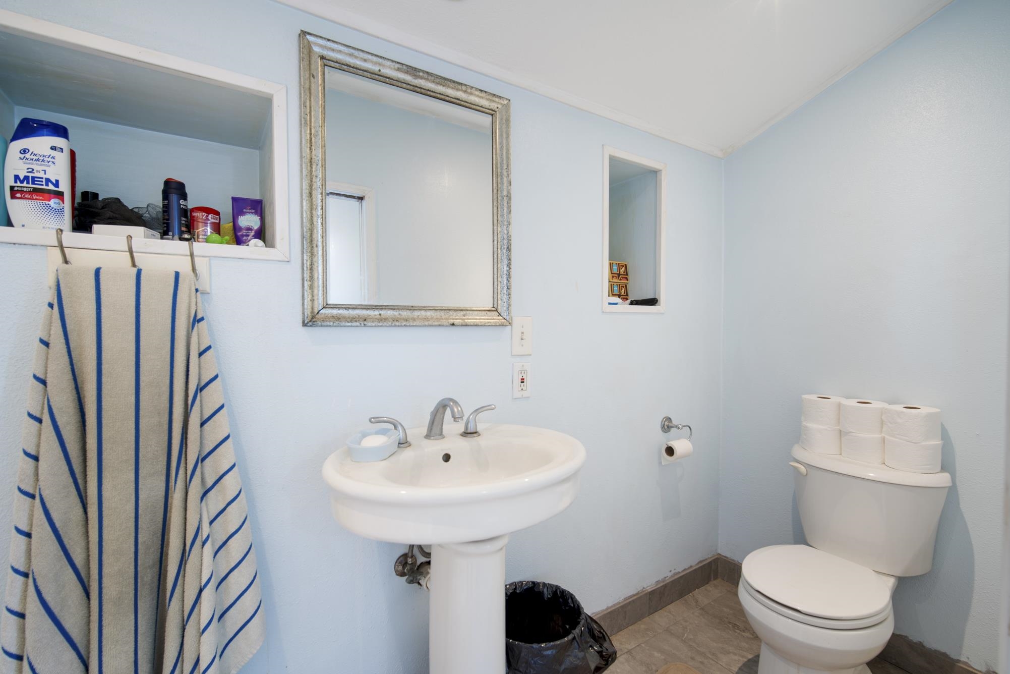 189  Hawaii St , Kahului home - photo 28 of 39