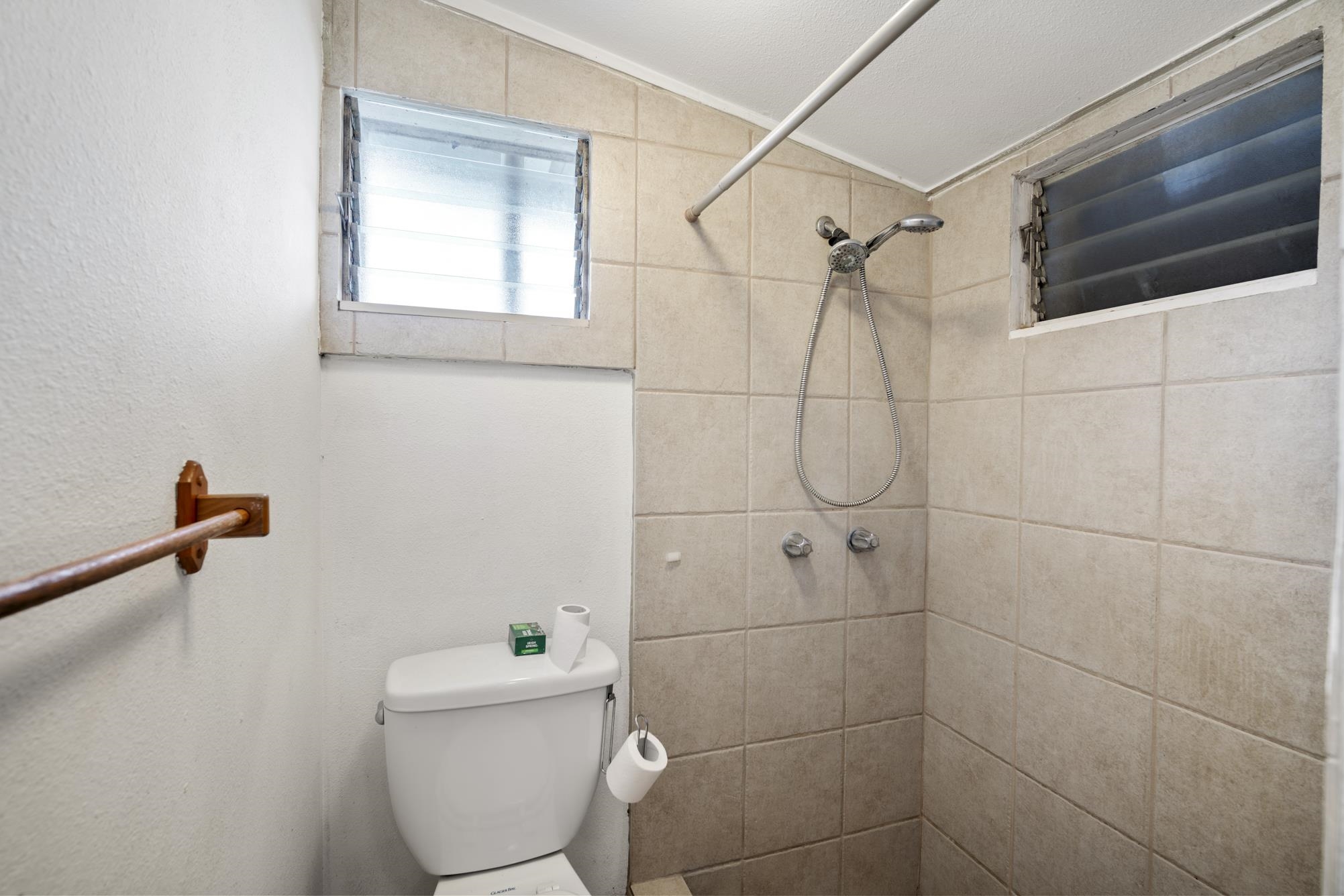 189  Hawaii St , Kahului home - photo 35 of 39