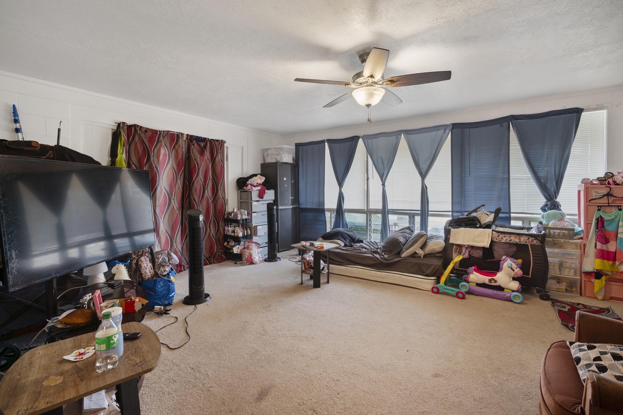 189  Hawaii St , Kahului home - photo 5 of 39