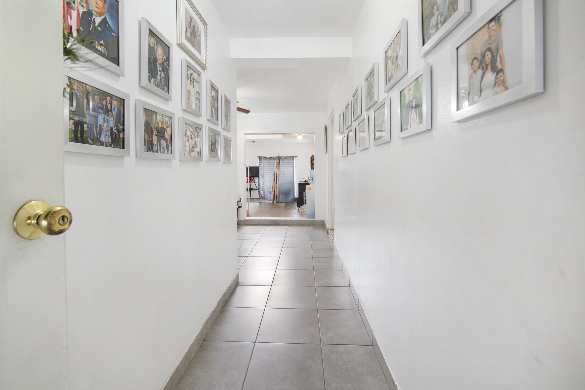 189  Hawaii St , Kahului home - photo 9 of 39