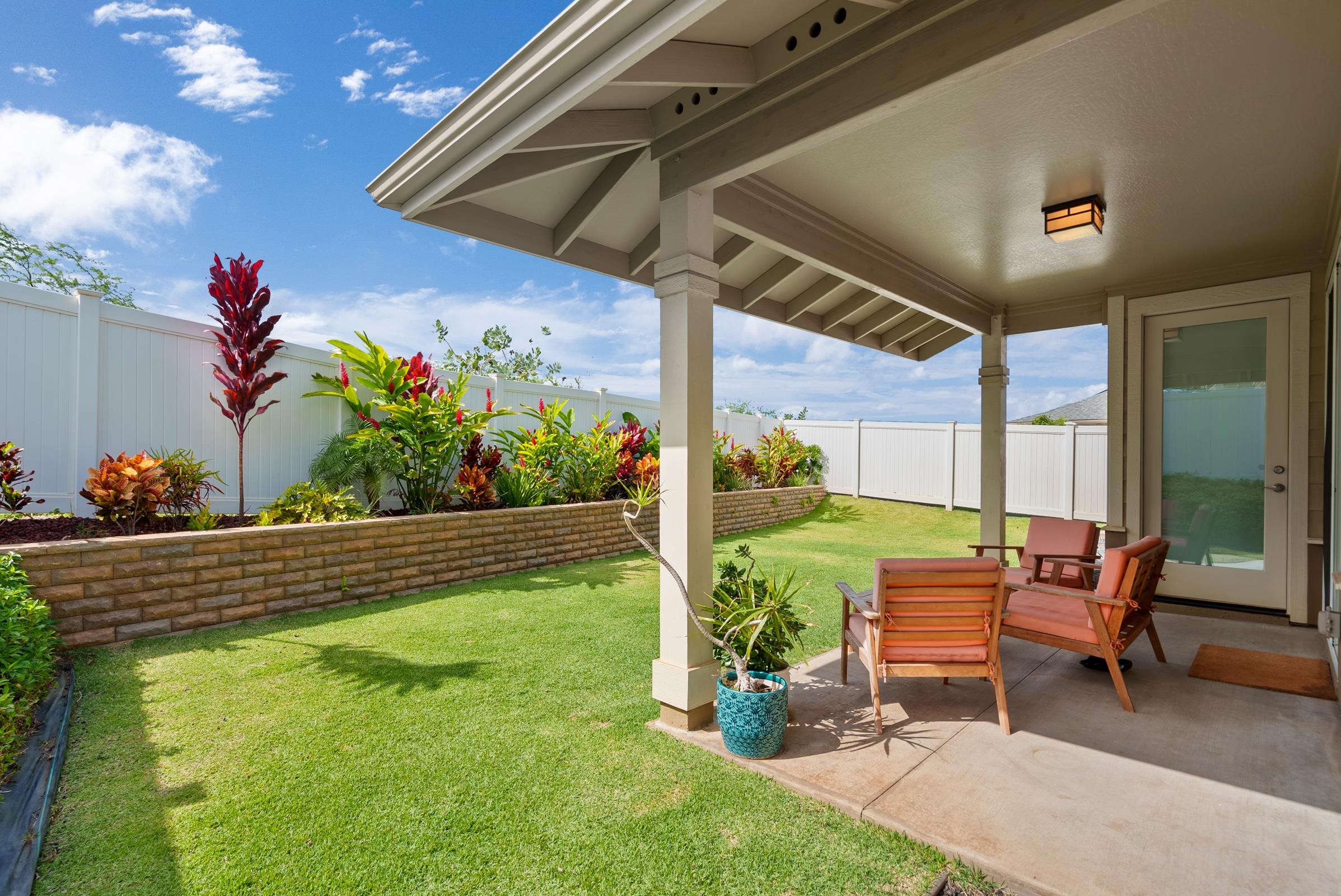 189  Kuena Ln Parkways At Maui Lani, Kahului home - photo 18 of 48
