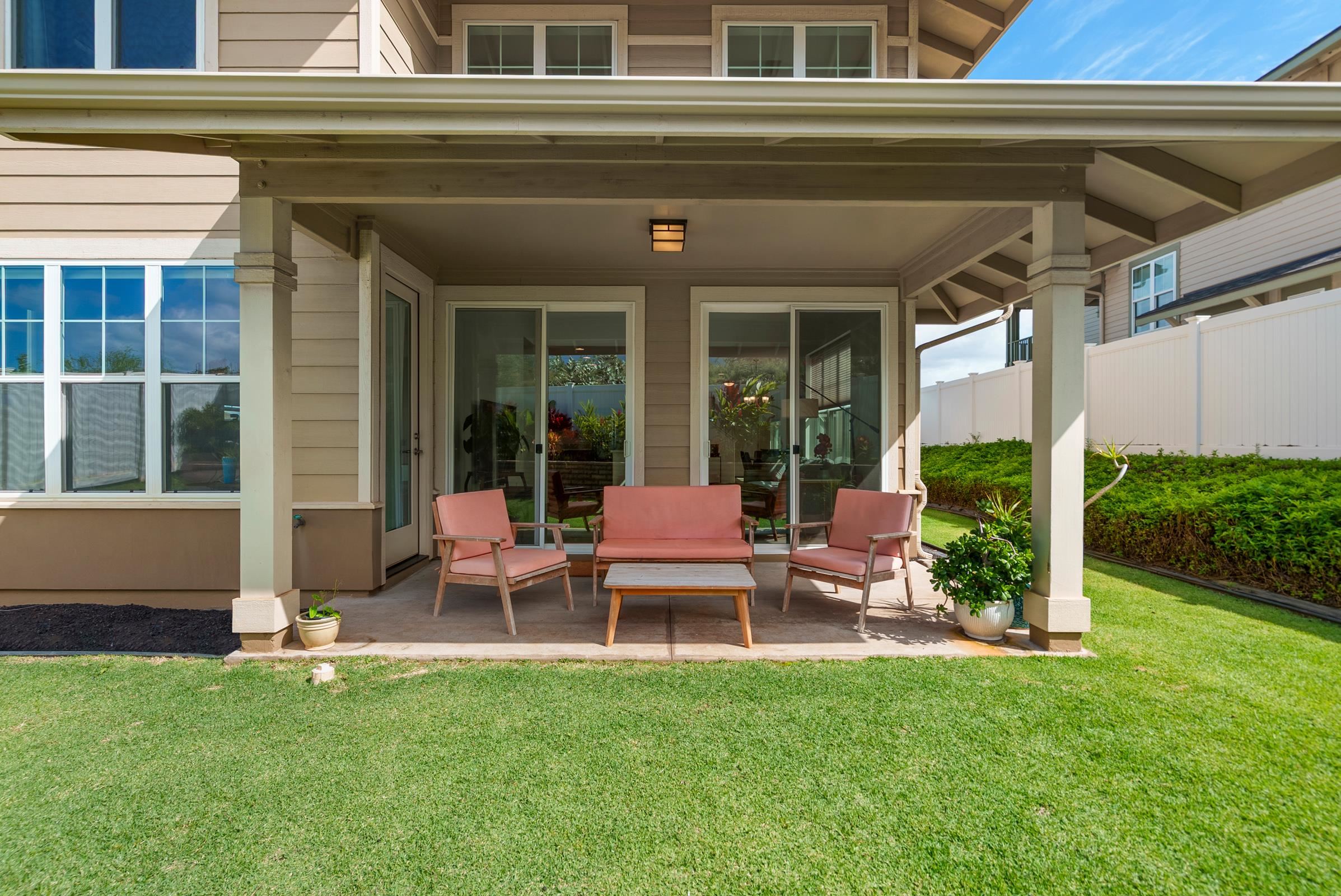 189  Kuena Ln Parkways At Maui Lani, Kahului home - photo 24 of 48