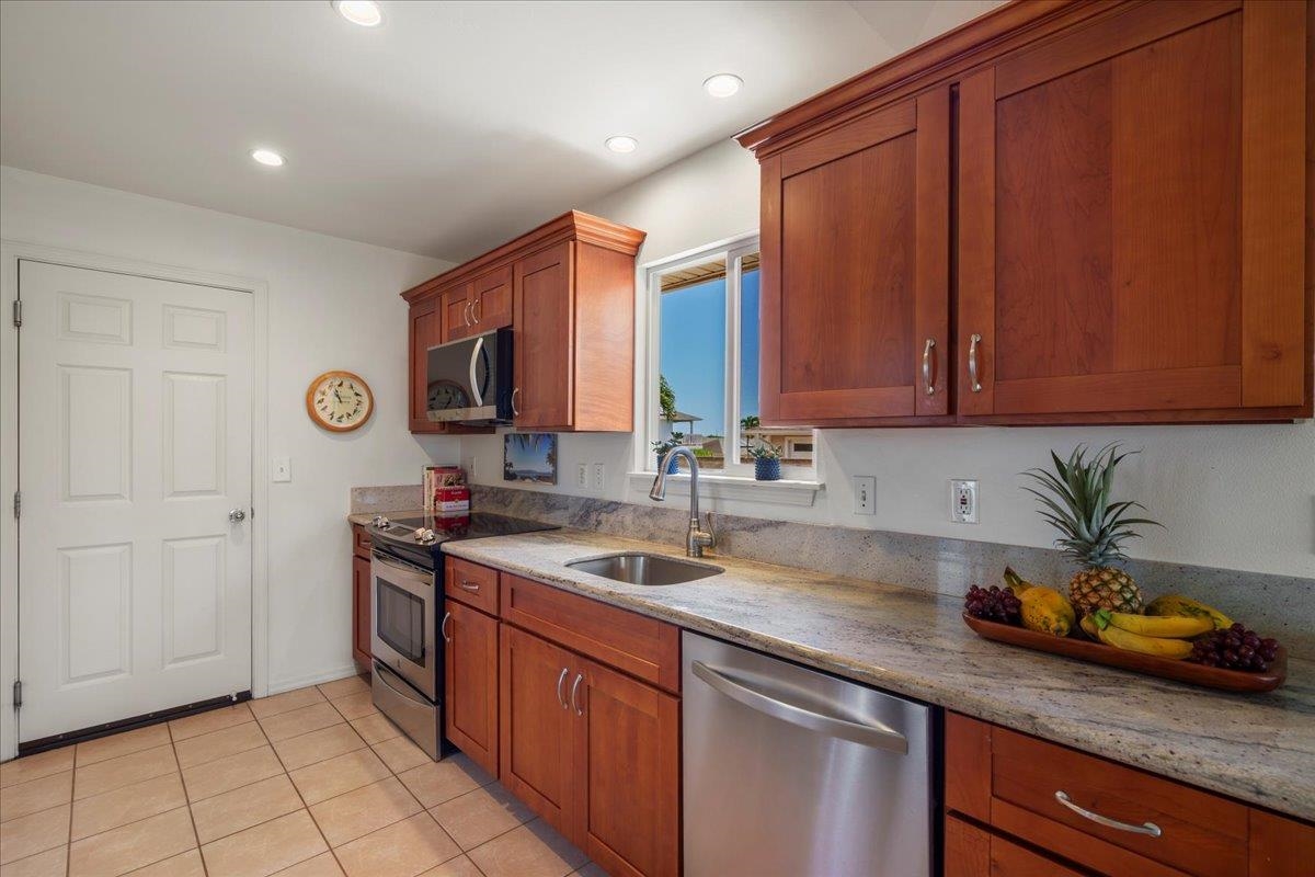 1899  Keahikano Pl Kehalani, Wailuku home - photo 11 of 37