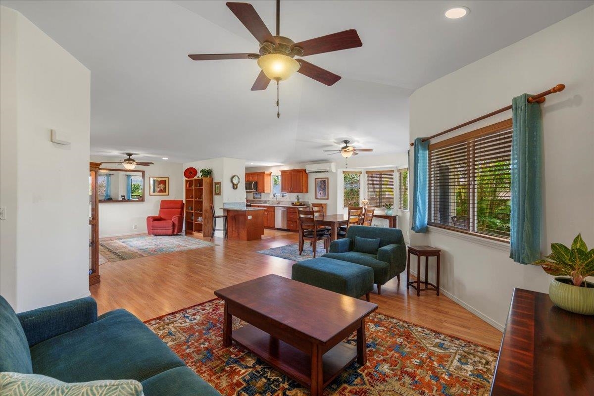 1899  Keahikano Pl Kehalani, Wailuku home - photo 7 of 37