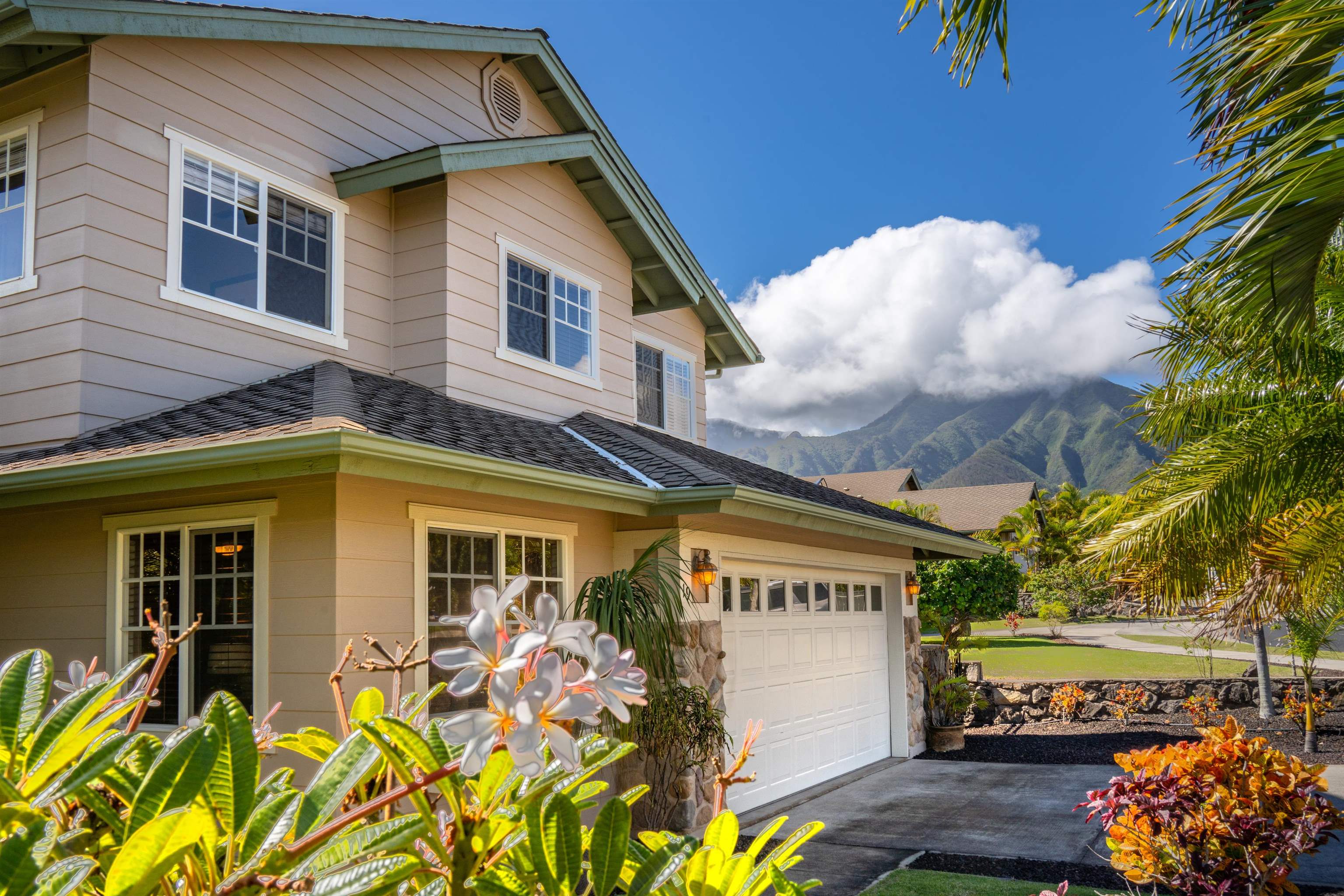 19 Haipule Pl , Kahului, Hi 96732 Maui Lani