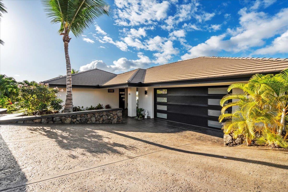 19  Halapa Pl The Ridge At Wailea, Wailea/Makena home - photo 8 of 50