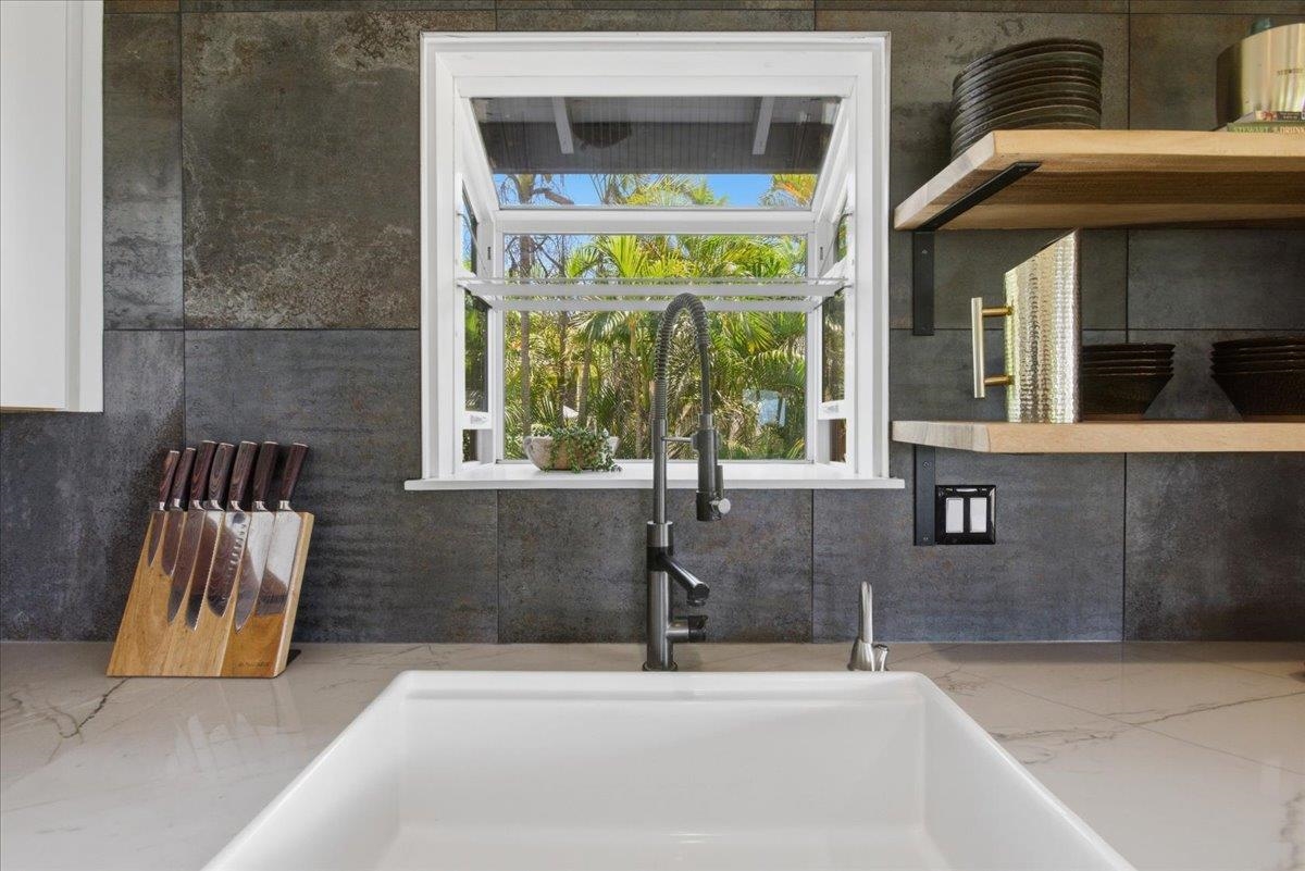 19  Hoolalei Way , Kihei home - photo 7 of 46