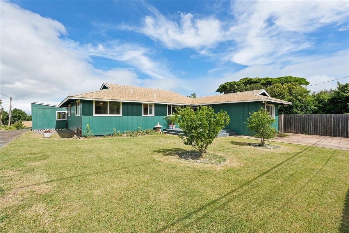 190  Aliiolani St , Pukalani home - photo 14 of 50