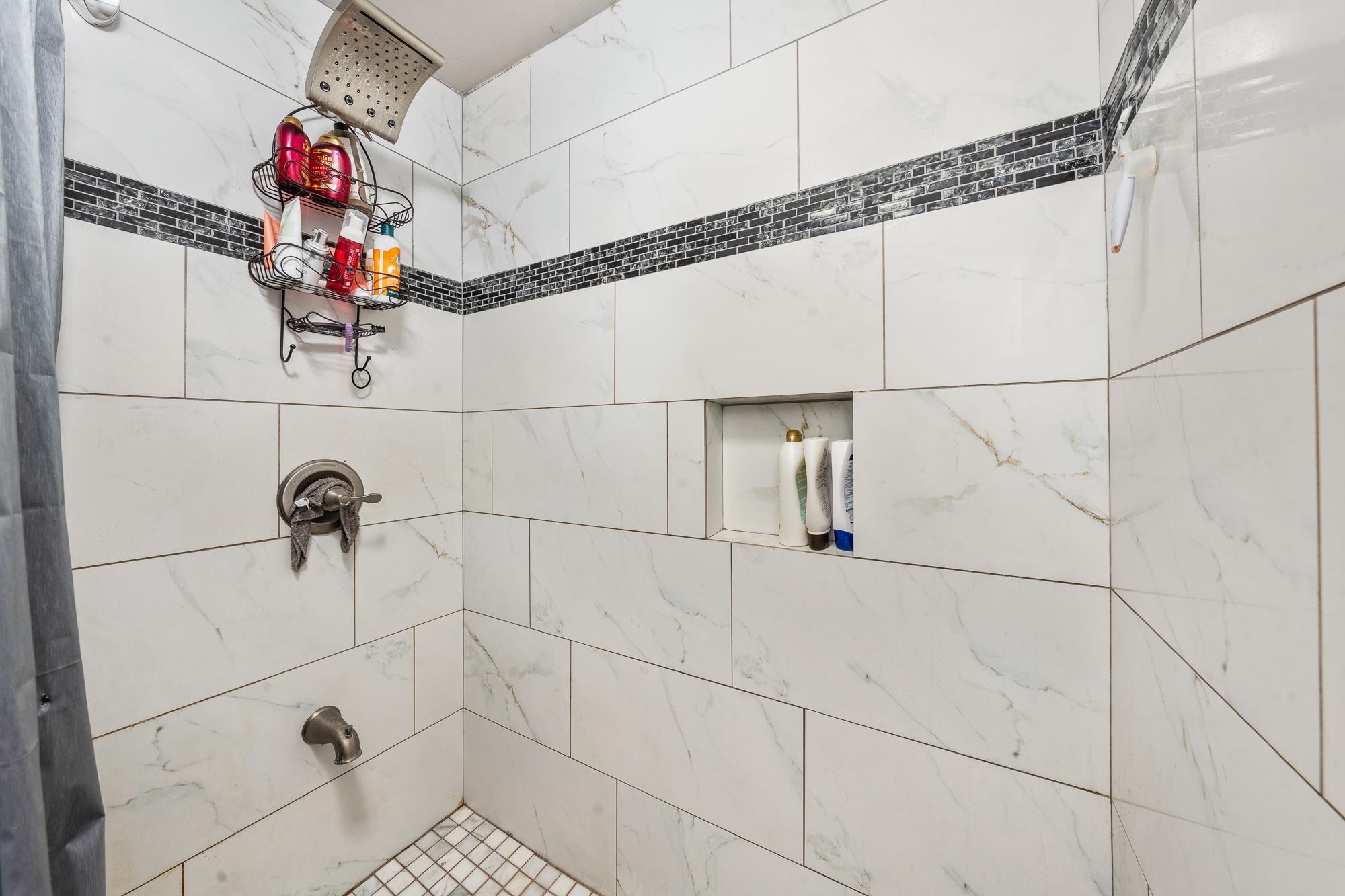 190  Eleu Pl North Kihei, Kihei home - photo 17 of 37