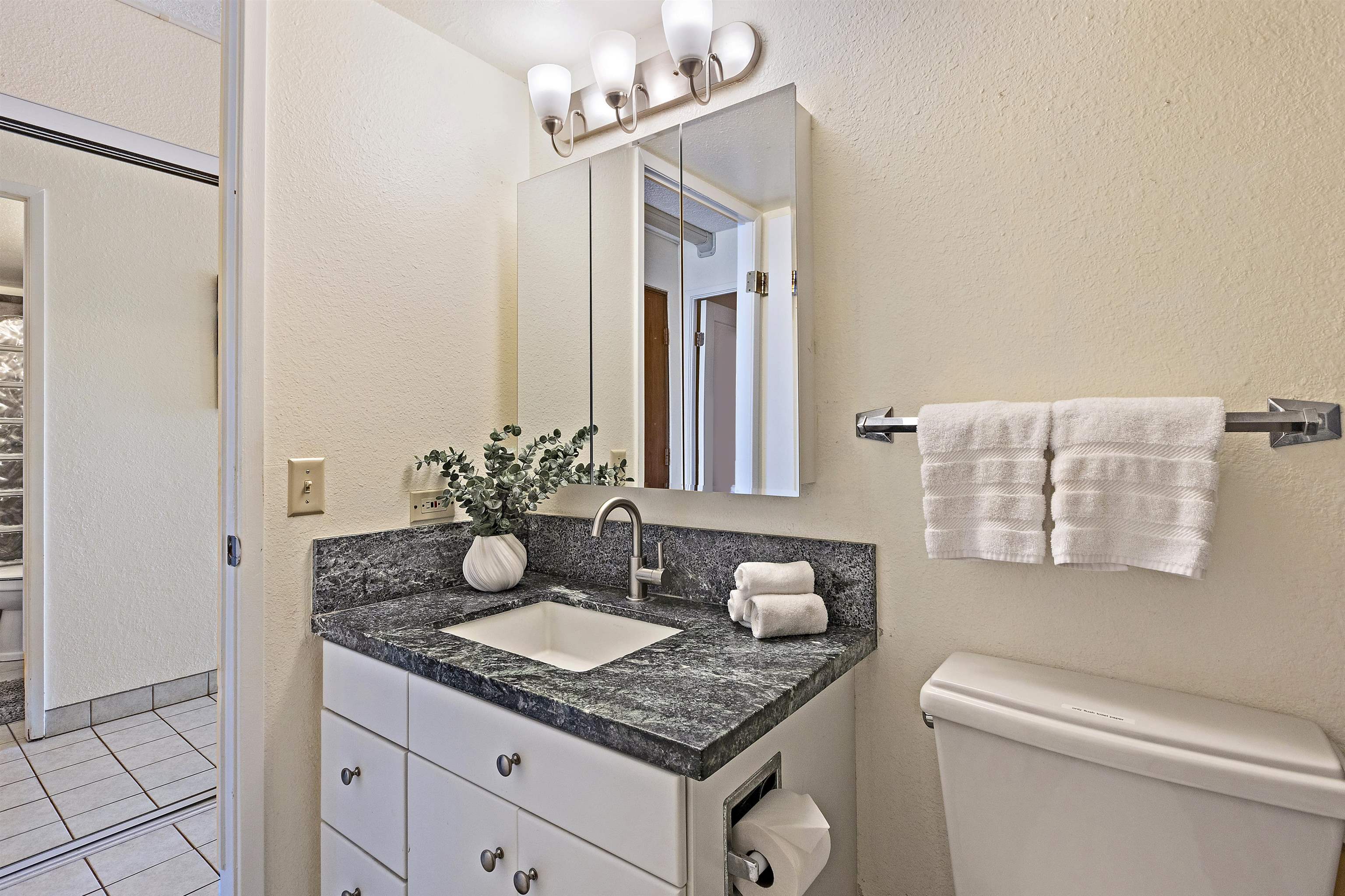 Maalaea Banyans condo # 306, Wailuku, Hawaii - photo 14 of 27