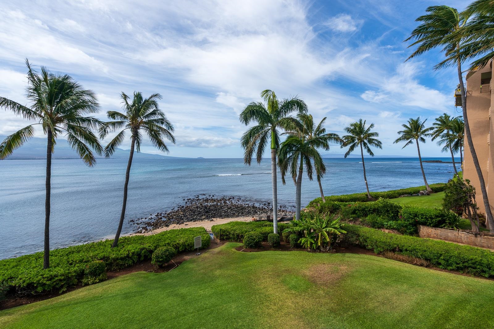 Maalaea Banyans condo # 316, Wailuku, Hawaii - photo 3 of 22