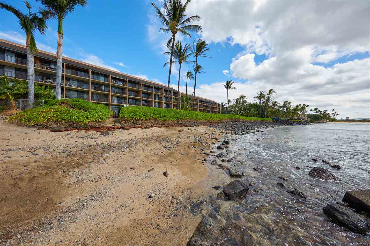 Maalaea Banyans condo # 210, Wailuku, Hawaii - photo 17 of 29