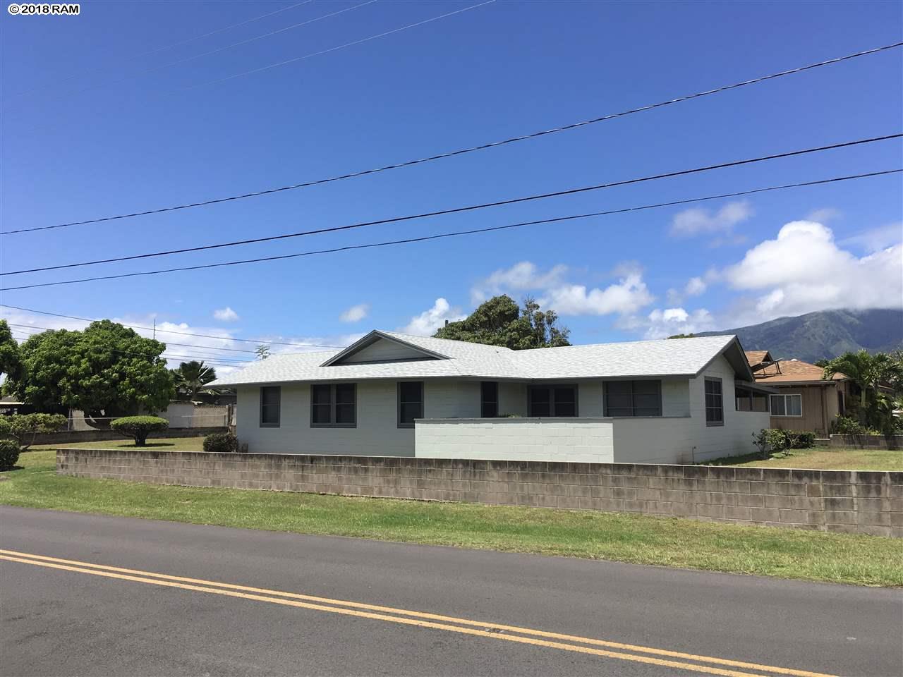 190  Kaulawahine St , Kahului home - photo 3 of 18