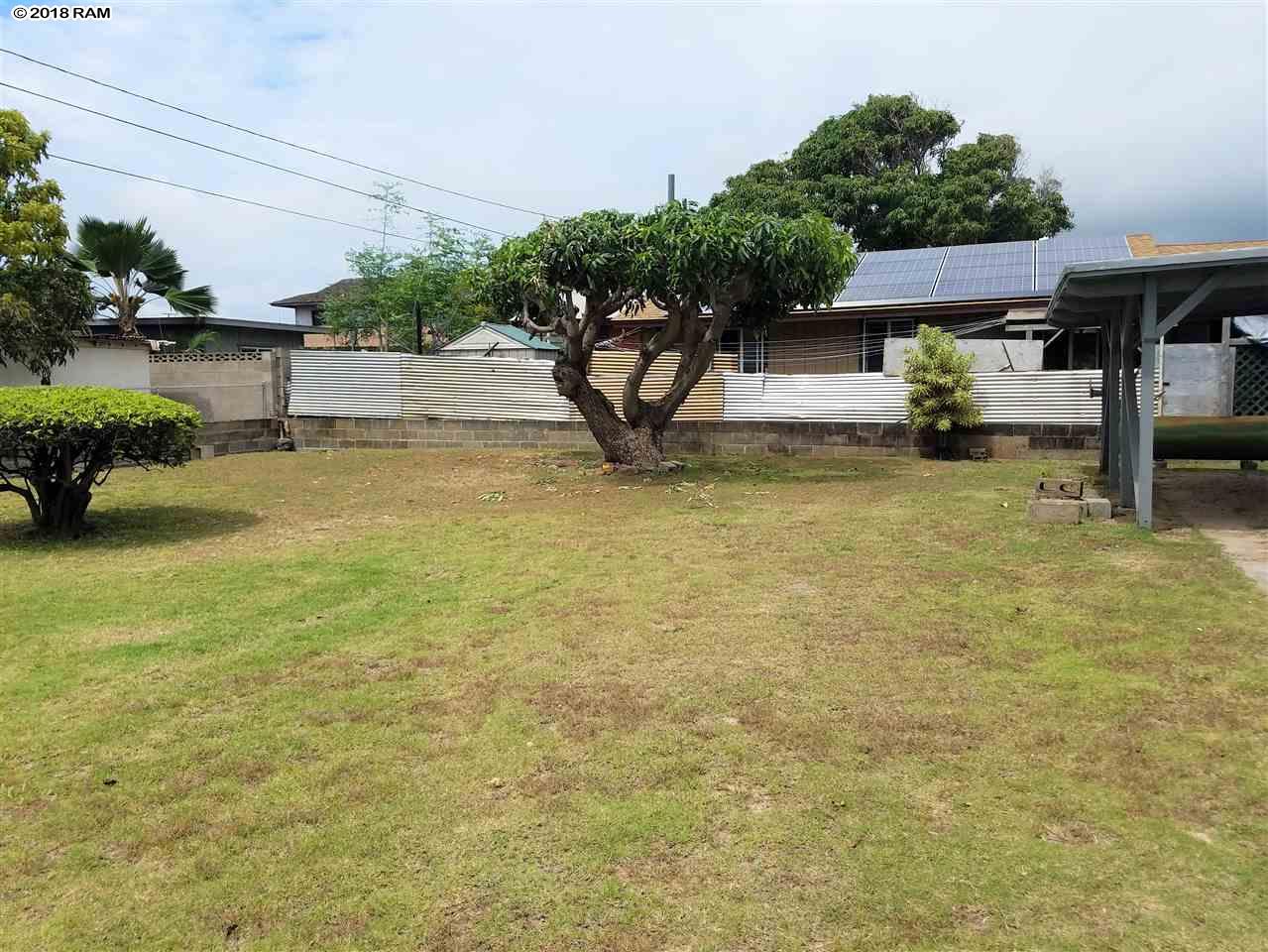 190  Kaulawahine St , Kahului home - photo 8 of 18