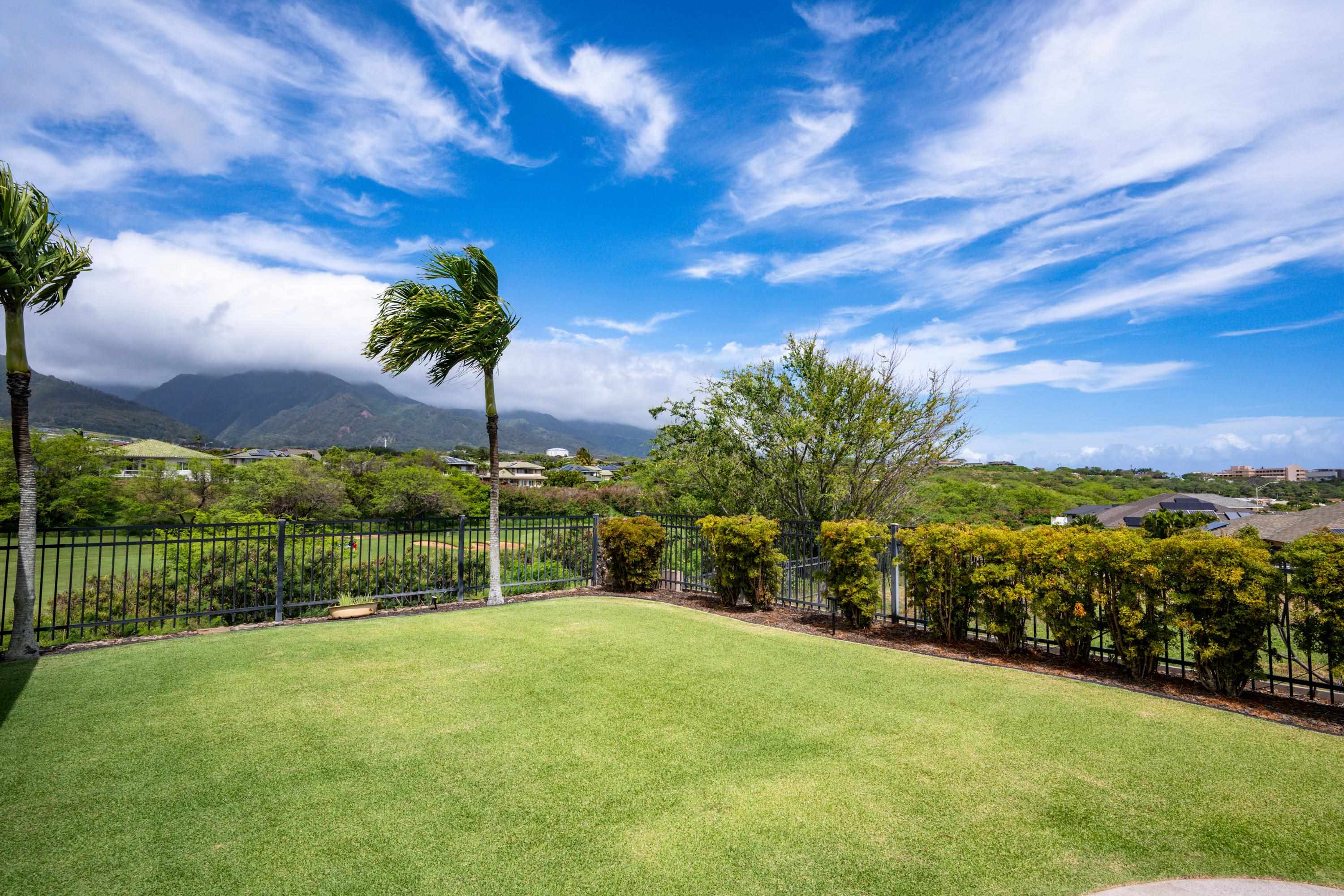 190  Puumakani St Grand Fairways, Kahului home - photo 9 of 38