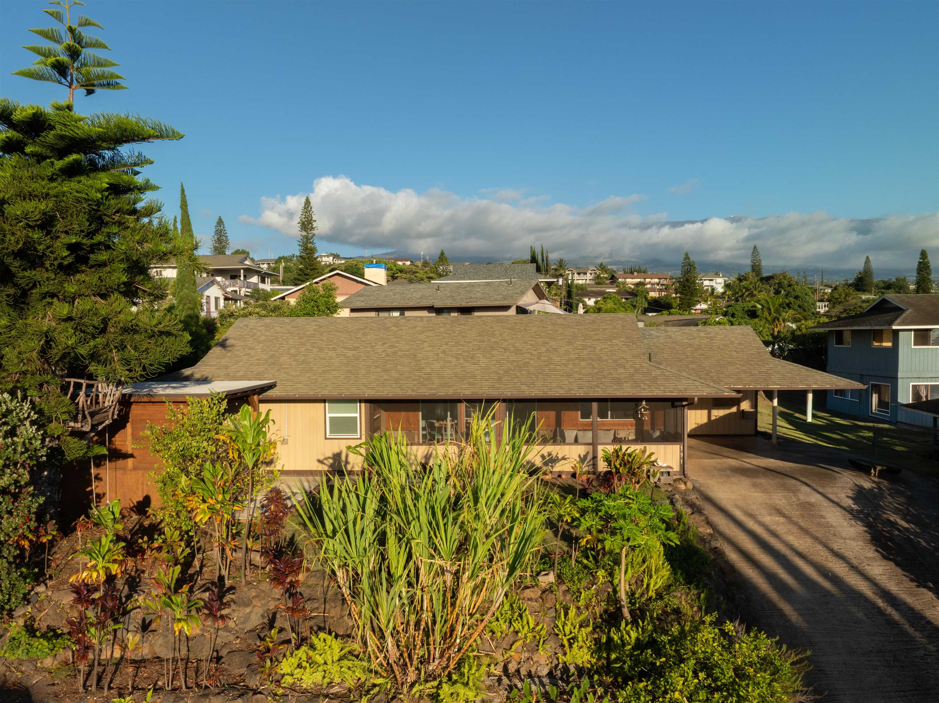 191  Alohilani St , Pukalani home - photo 3 of 42
