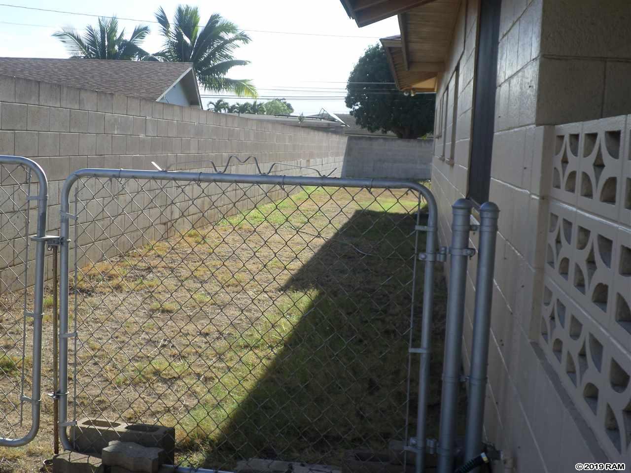 191  Kauai St Kahului, Kahului home - photo 4 of 30
