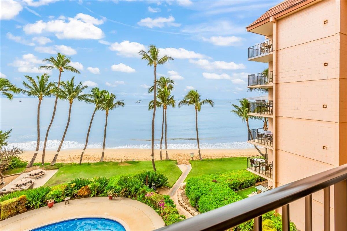 Kealia condo # 402, Kihei, Hawaii - photo 23 of 48