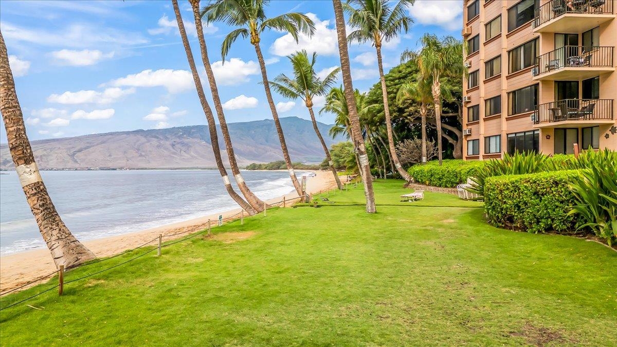 Kealia condo # 402, Kihei, Hawaii - photo 46 of 48