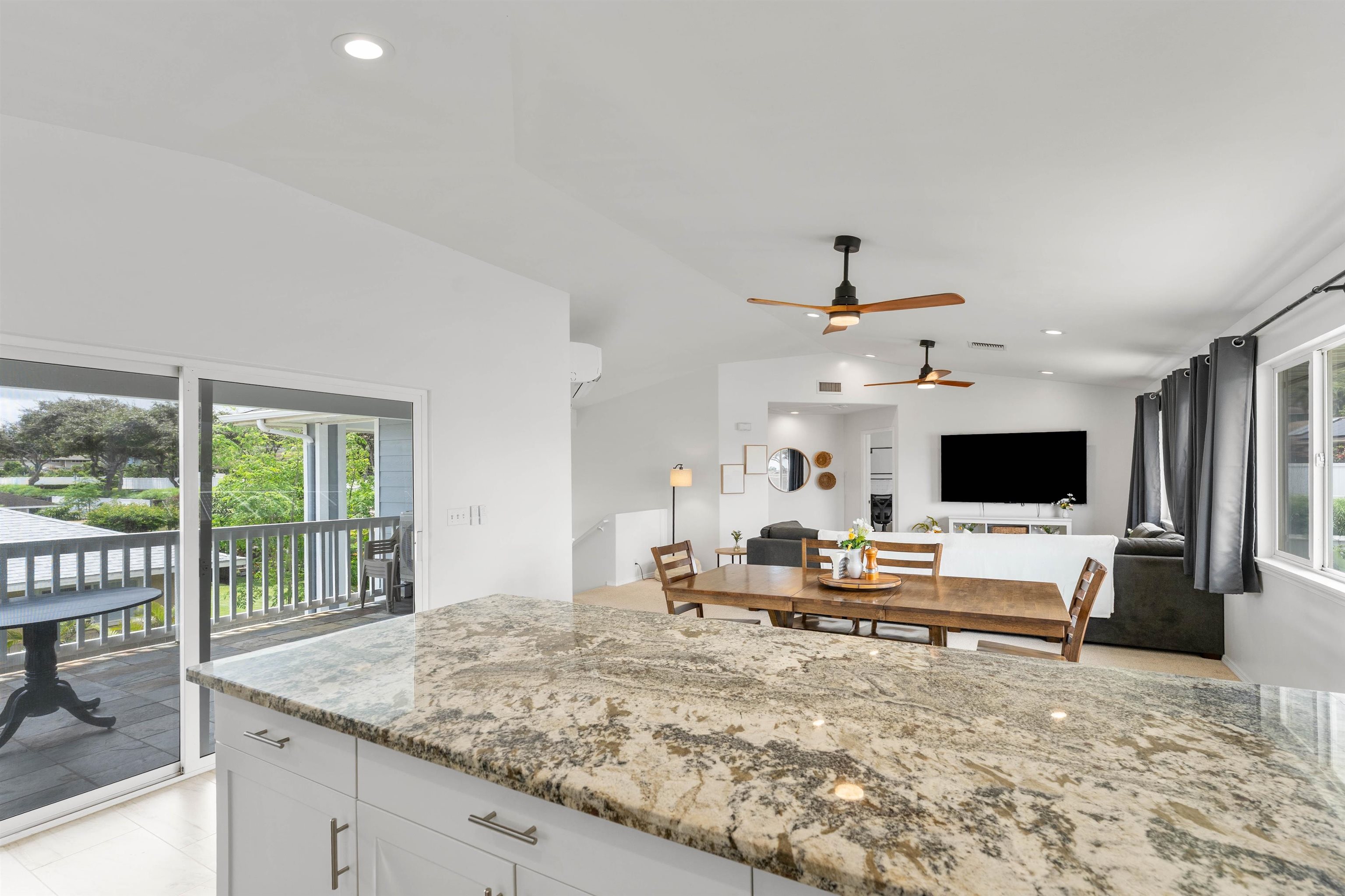 1911  Pohakea Pl Kehalani, Wailuku home - photo 15 of 31