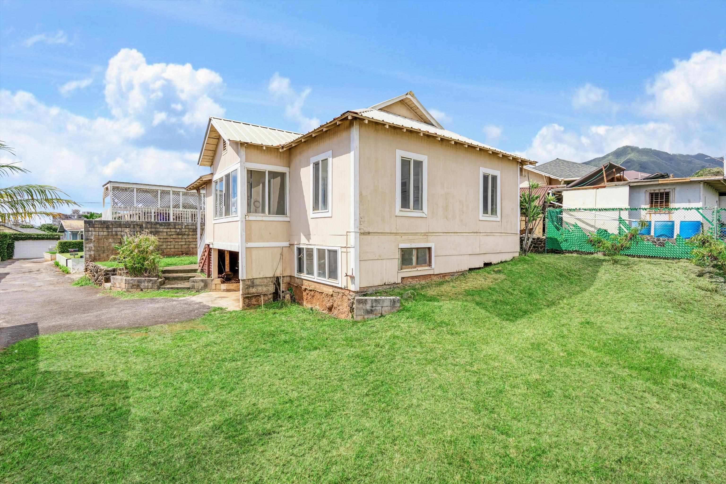 1918-C  North St , Wailuku home - photo 6 of 35
