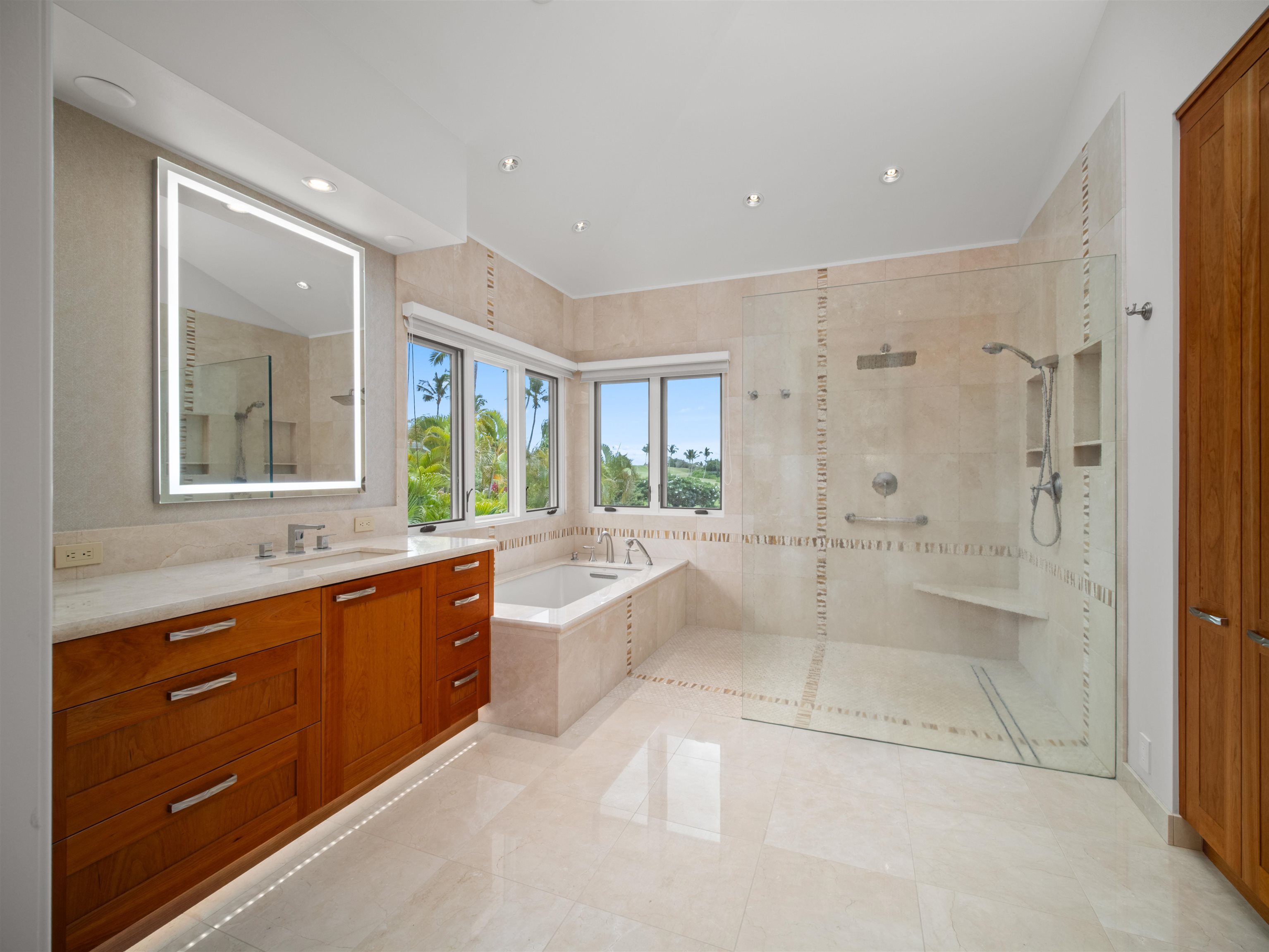 192  Halau Pl Wailea Blue Course, Wailea/Makena home - photo 40 of 47