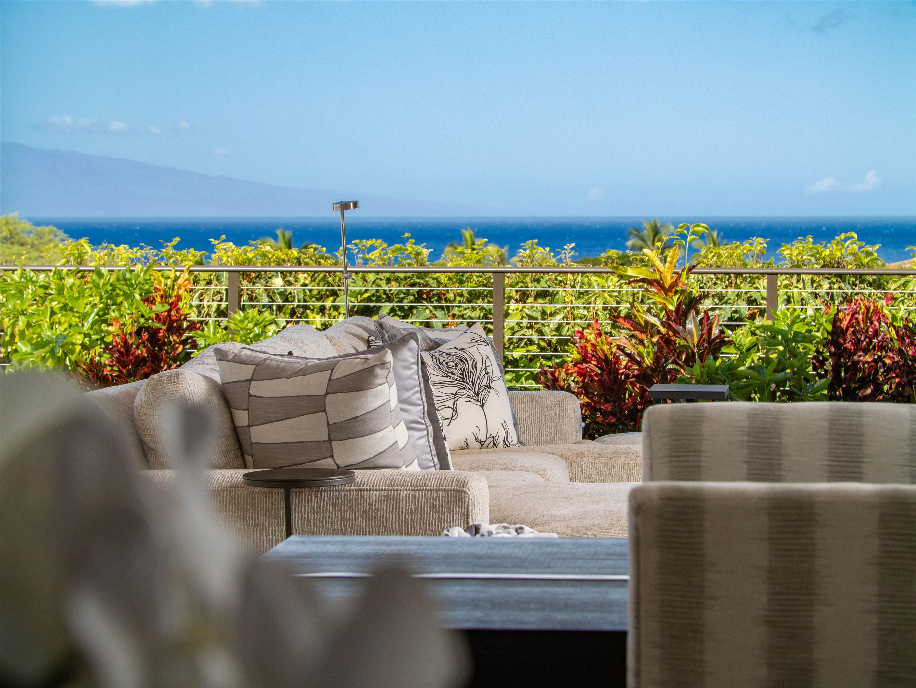 192  Halau Pl Wailea Blue Course, Wailea/Makena home - photo 8 of 47