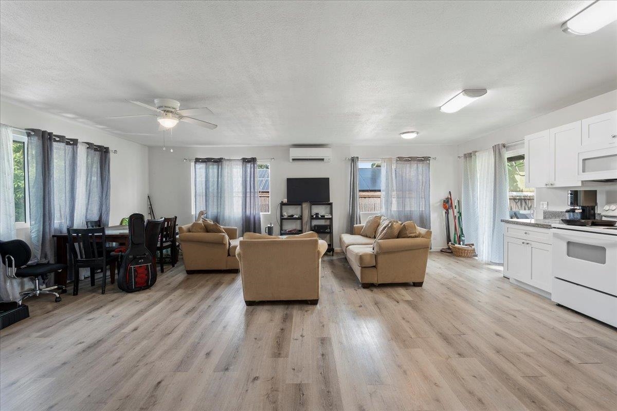 193  Akai St , Kihei home - photo 5 of 41