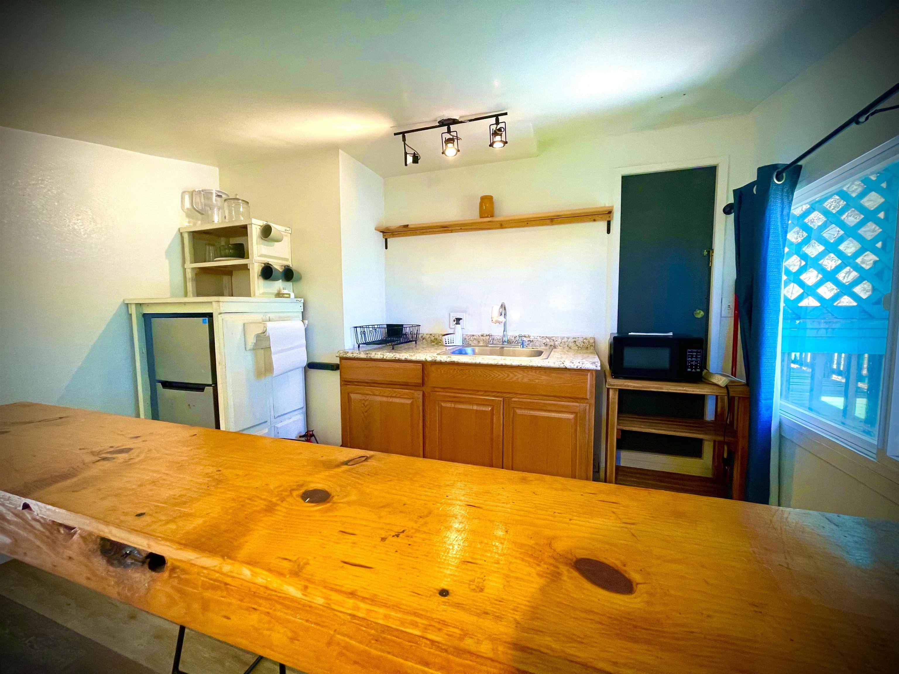 193  Church St , Wailuku home - photo 37 of 50