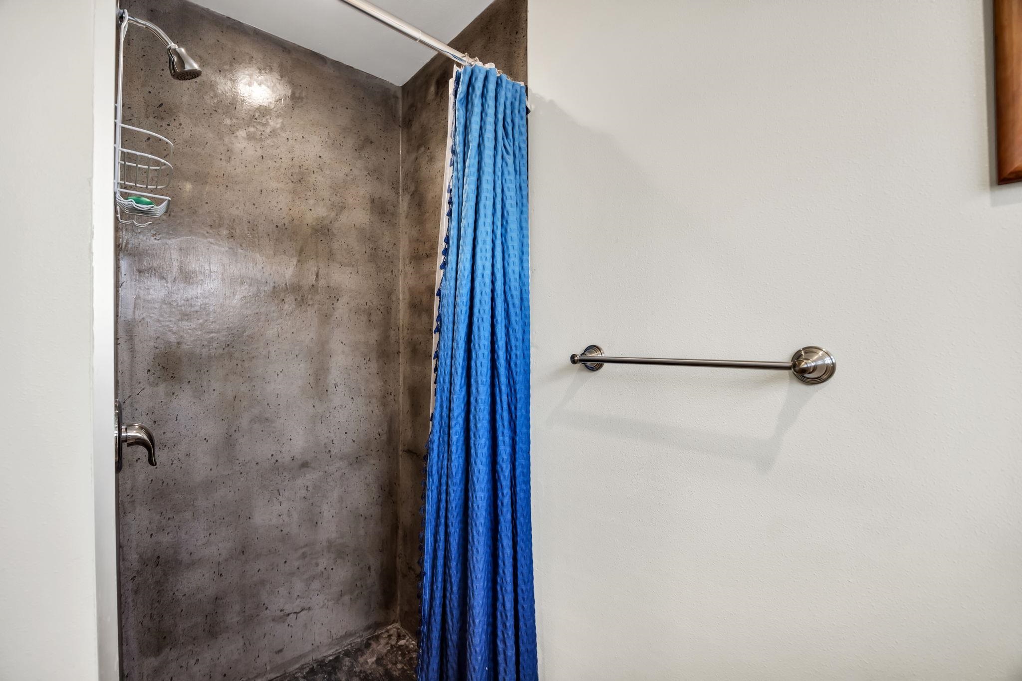 1930 E Vineyard St   - photo 16 of 32