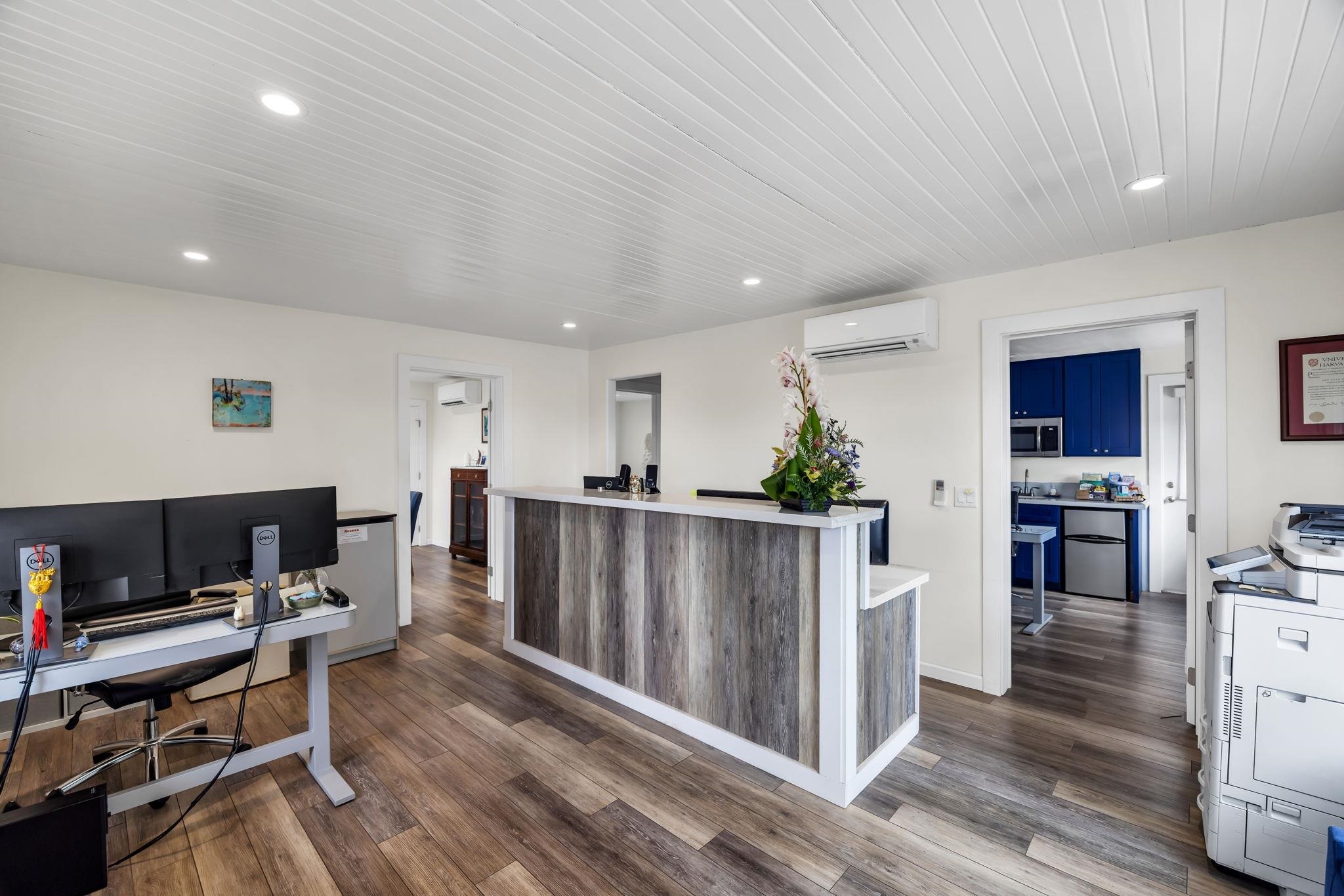 1930 E Vineyard St   - photo 5 of 32