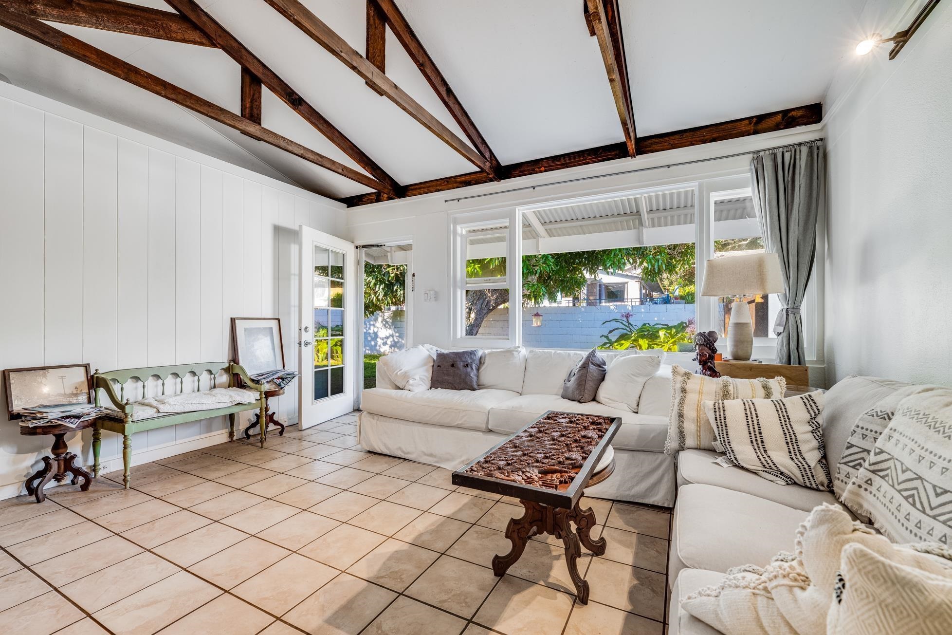 1932  Kaihamu Pl Waiehu Golf Course, Wailuku home - photo 11 of 32