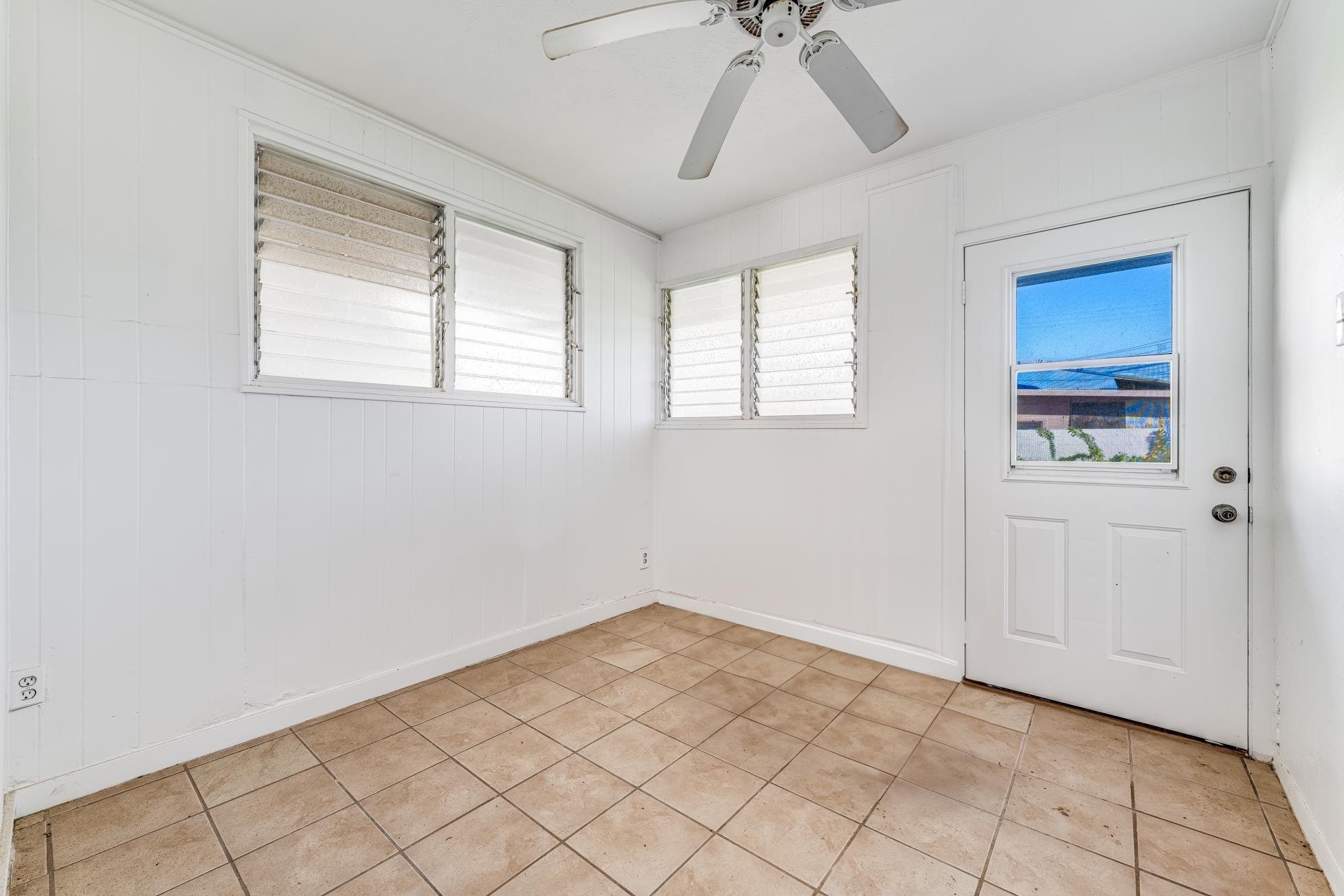 1932  Kaihamu Pl Waiehu Golf Course, Wailuku home - photo 29 of 32