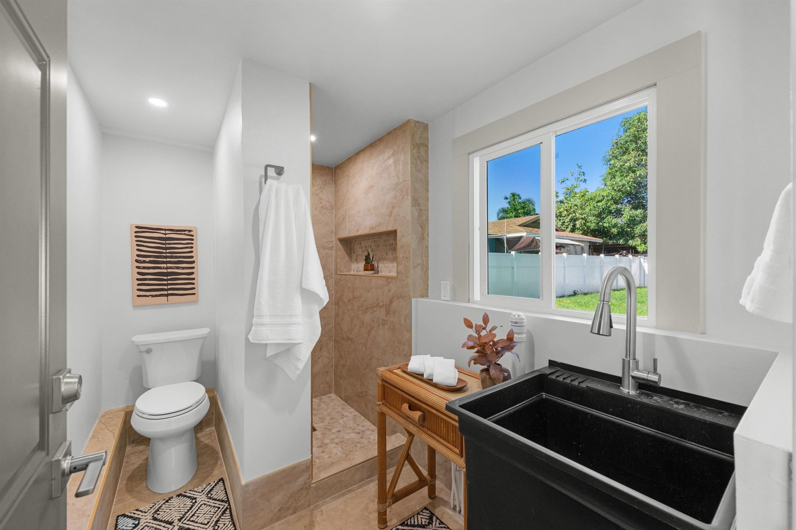 1937  Peke Pl , Kihei home - photo 31 of 42