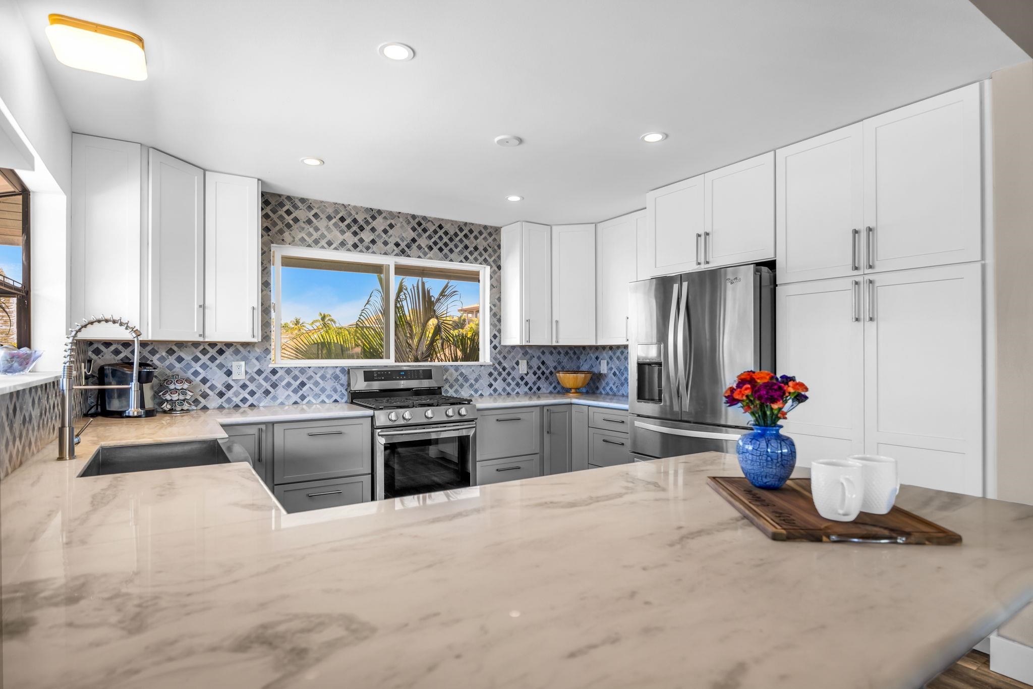 194  Kamakoi Loop , Kihei home - photo 5 of 49