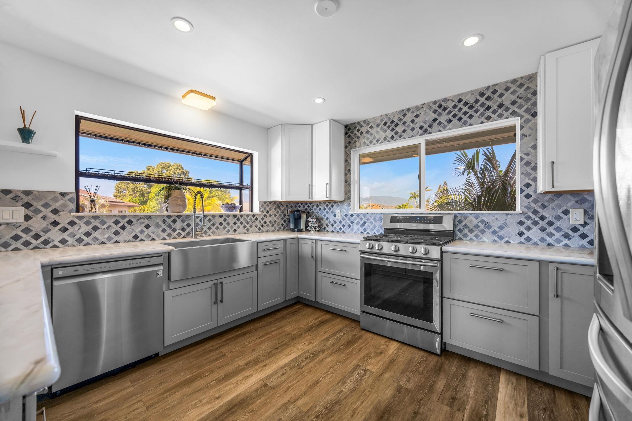 194  Kamakoi Loop , Kihei home - photo 7 of 49