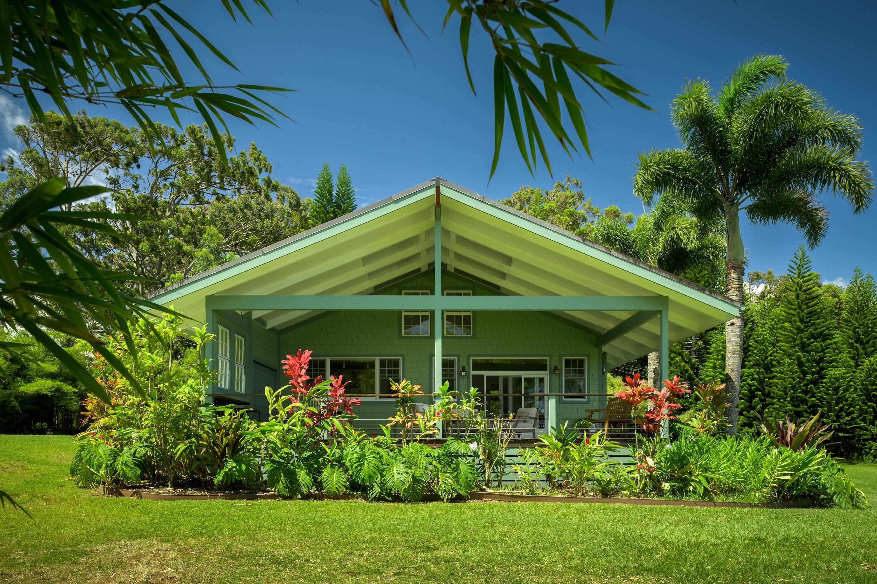 1949  Kuiaha Rd , Haiku home - photo 29 of 49