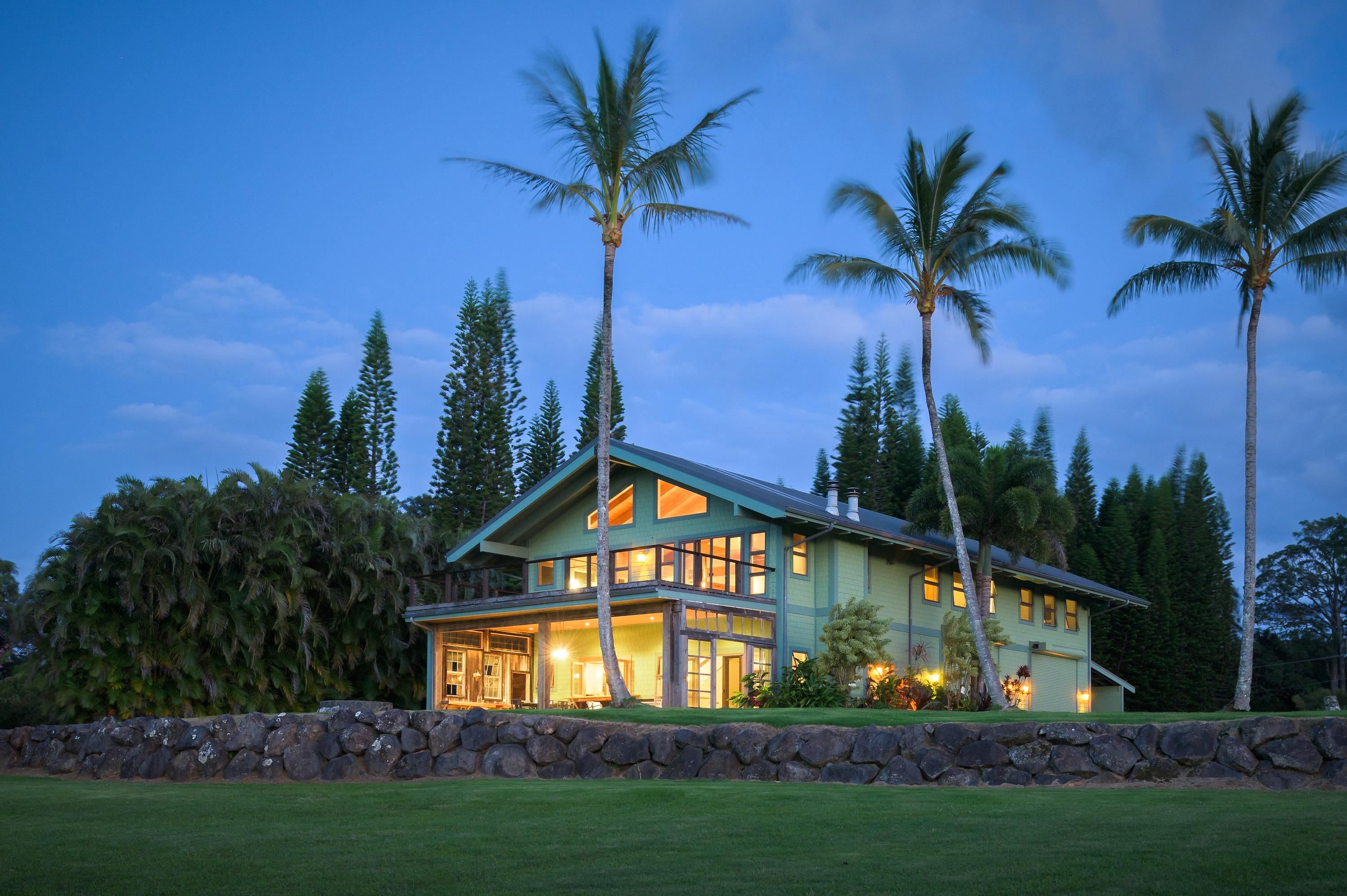 1949  Kuiaha Rd , Haiku home - photo 4 of 49