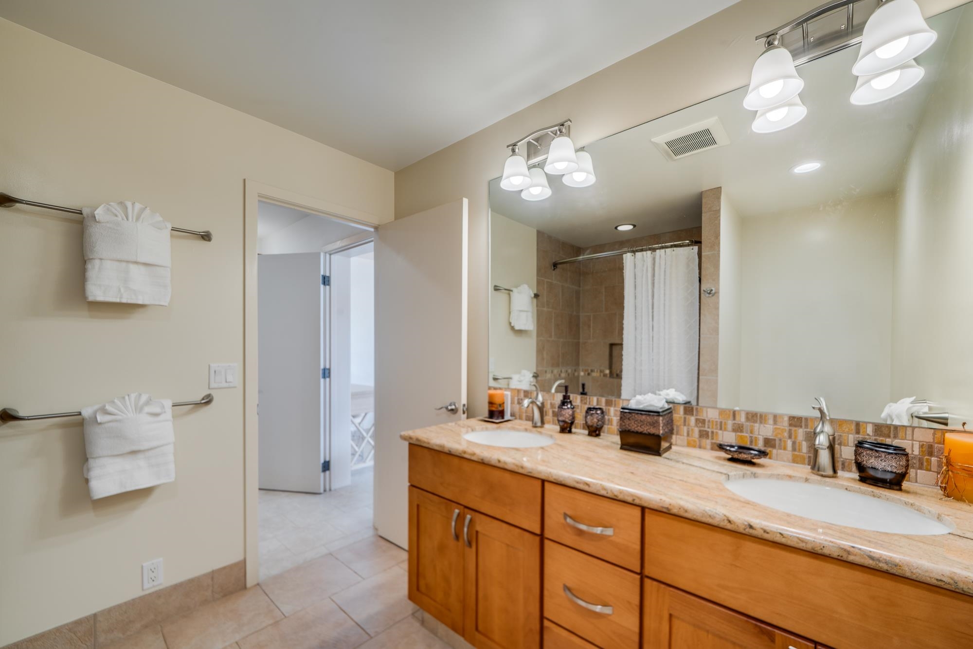 198  Heleuma Pl Wailea, Wailea/Makena home - photo 45 of 50