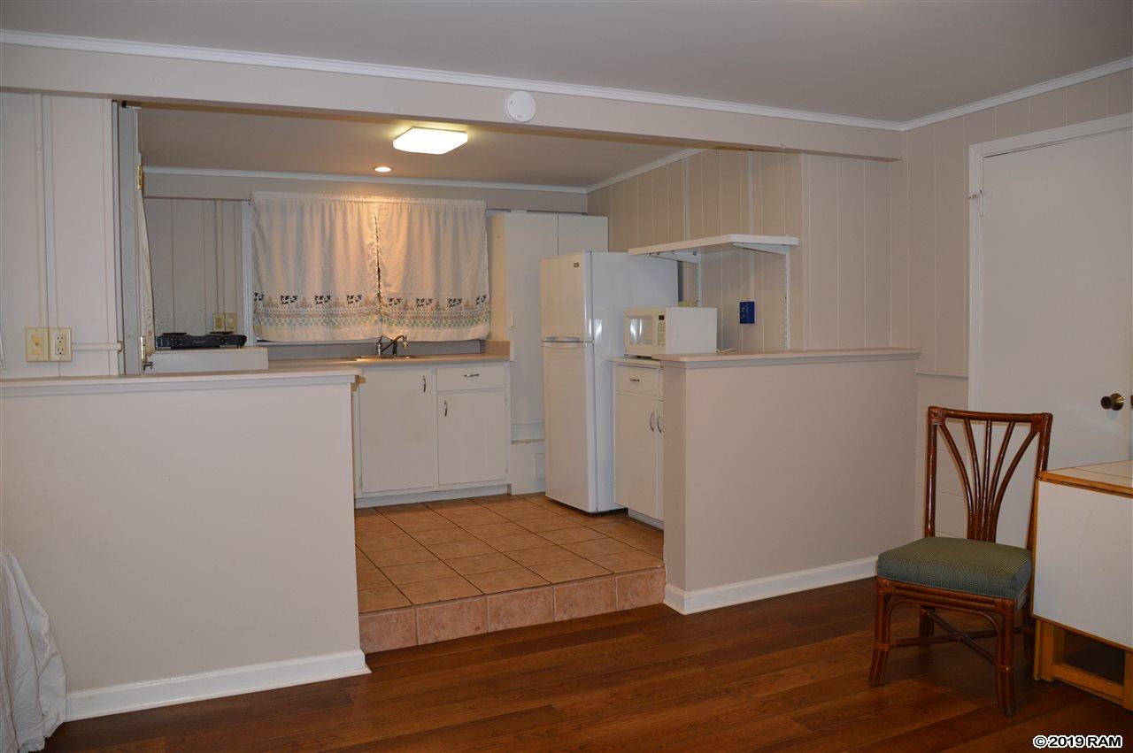 198  Niihau St , Kahului home - photo 18 of 29