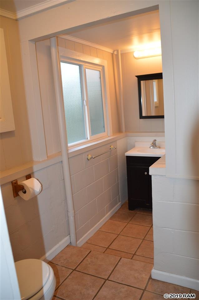 198  Niihau St , Kahului home - photo 21 of 29