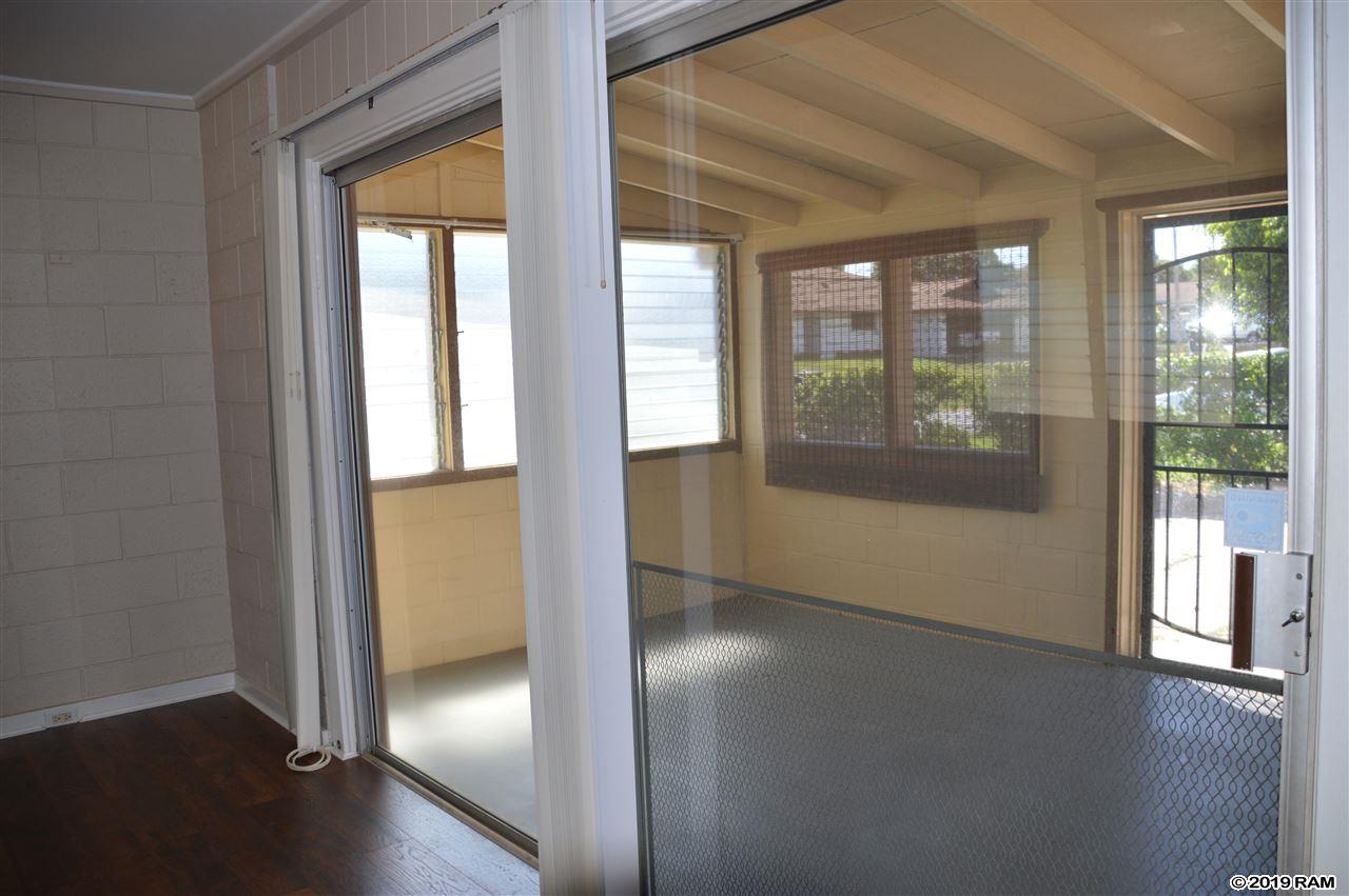 198  Niihau St , Kahului home - photo 5 of 29