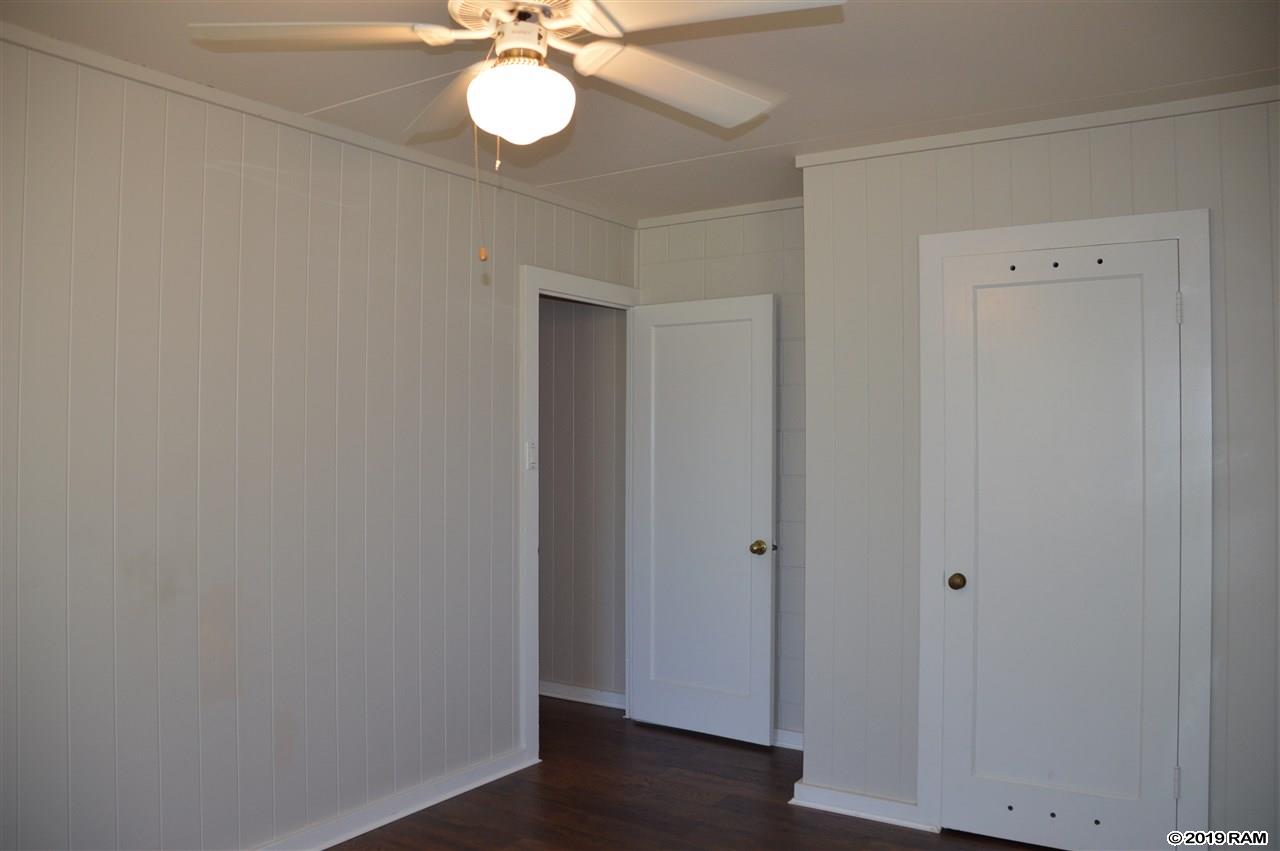 198  Niihau St , Kahului home - photo 6 of 29