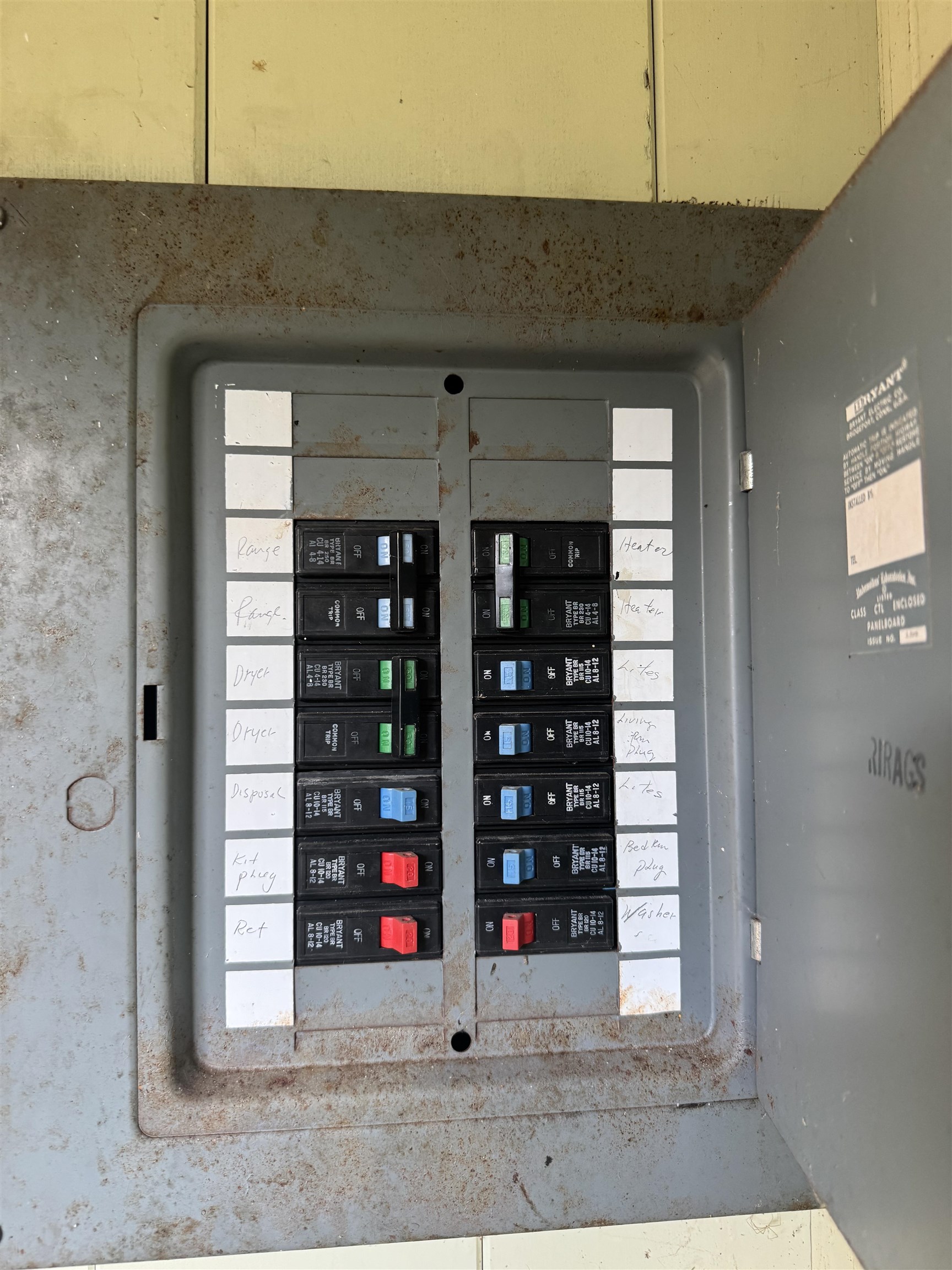 1987  Kahekili Hwy , Wailuku home - photo 33 of 38