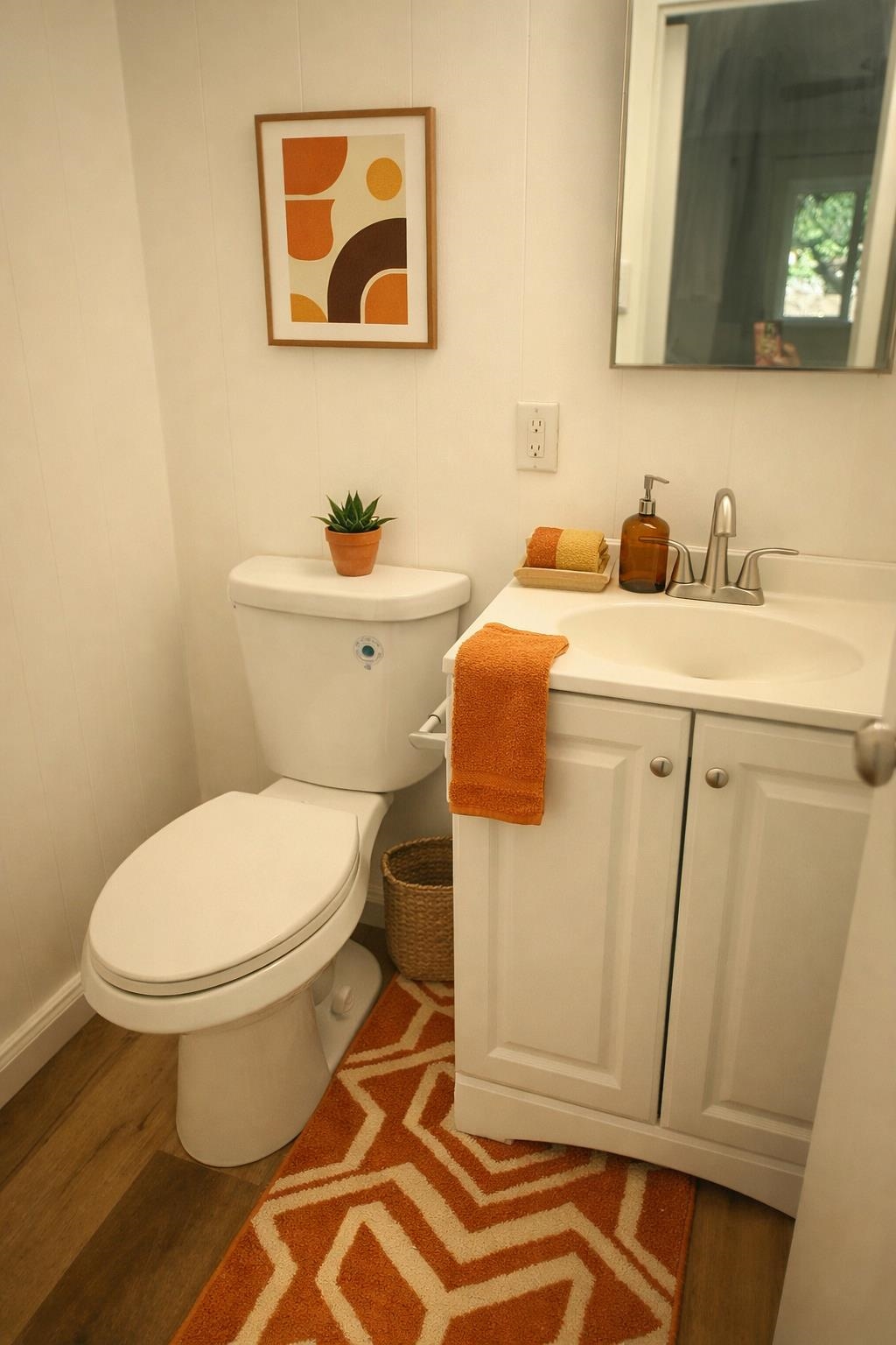 1987  Kahekili Hwy , Wailuku home - photo 21 of 46