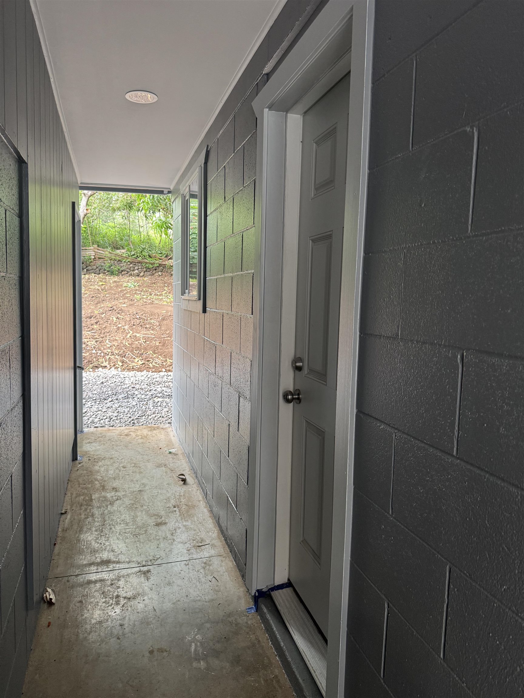 1987  Kahekili Hwy , Wailuku home - photo 30 of 46