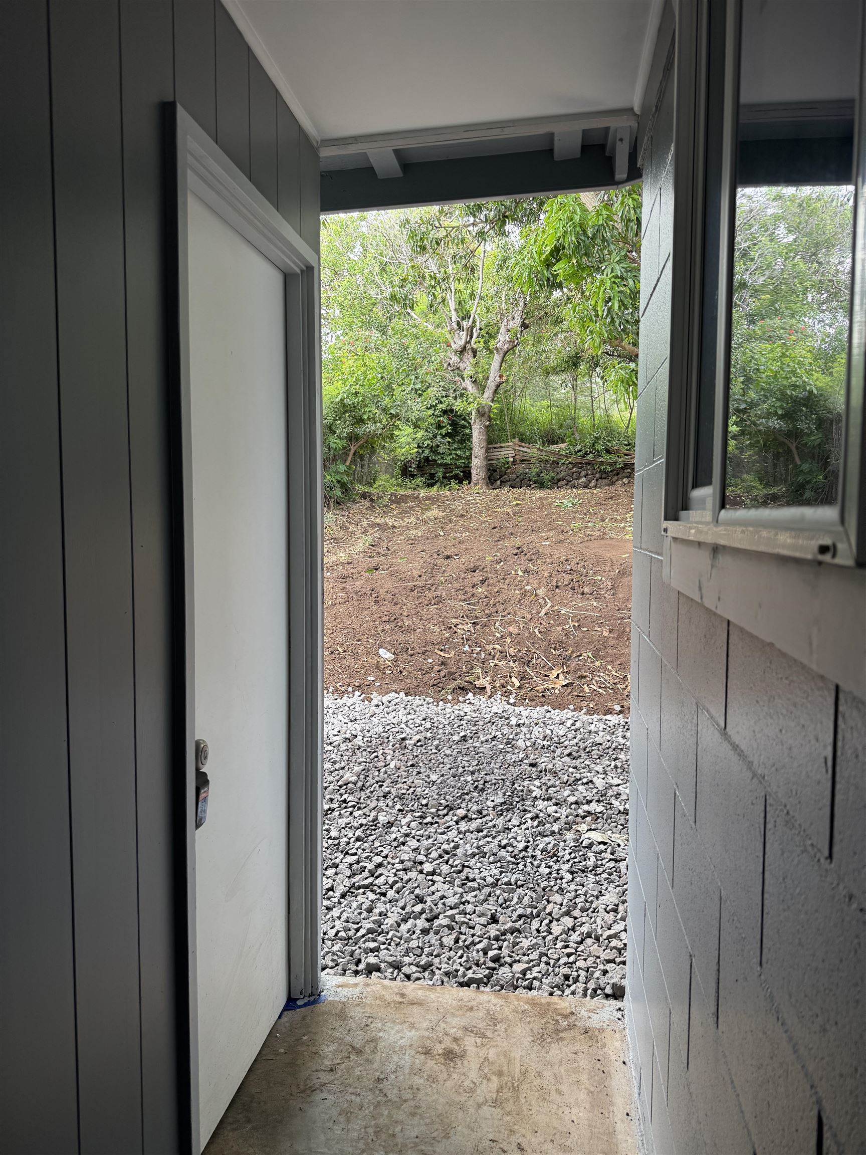 1987  Kahekili Hwy , Wailuku home - photo 31 of 46