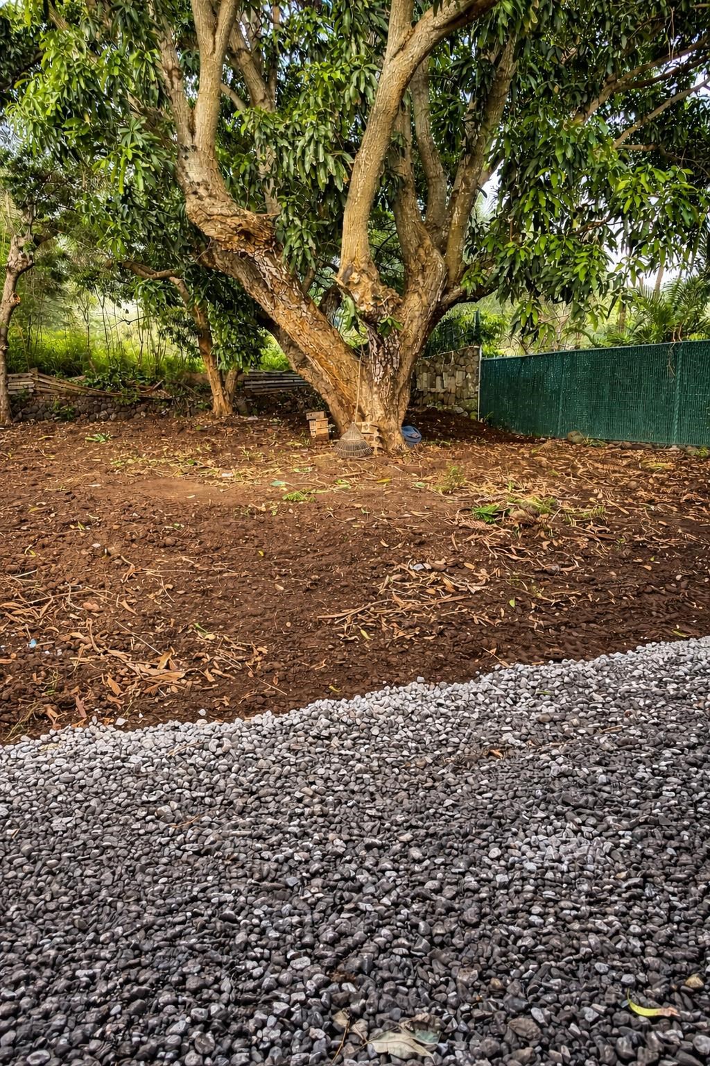 1987  Kahekili Hwy , Wailuku home - photo 36 of 46