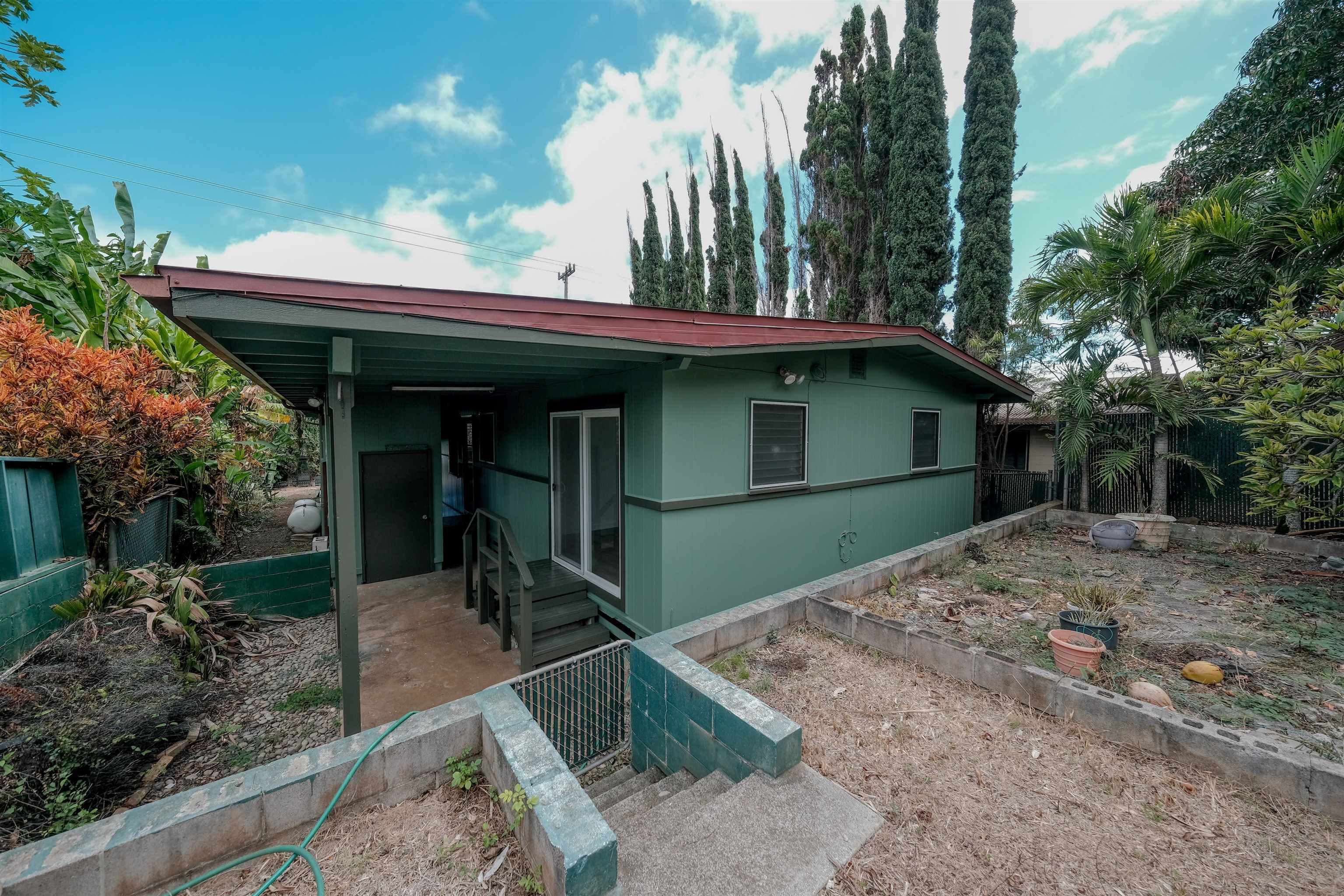 1991  Kahekili Hwy , Wailuku home - photo 4 of 23