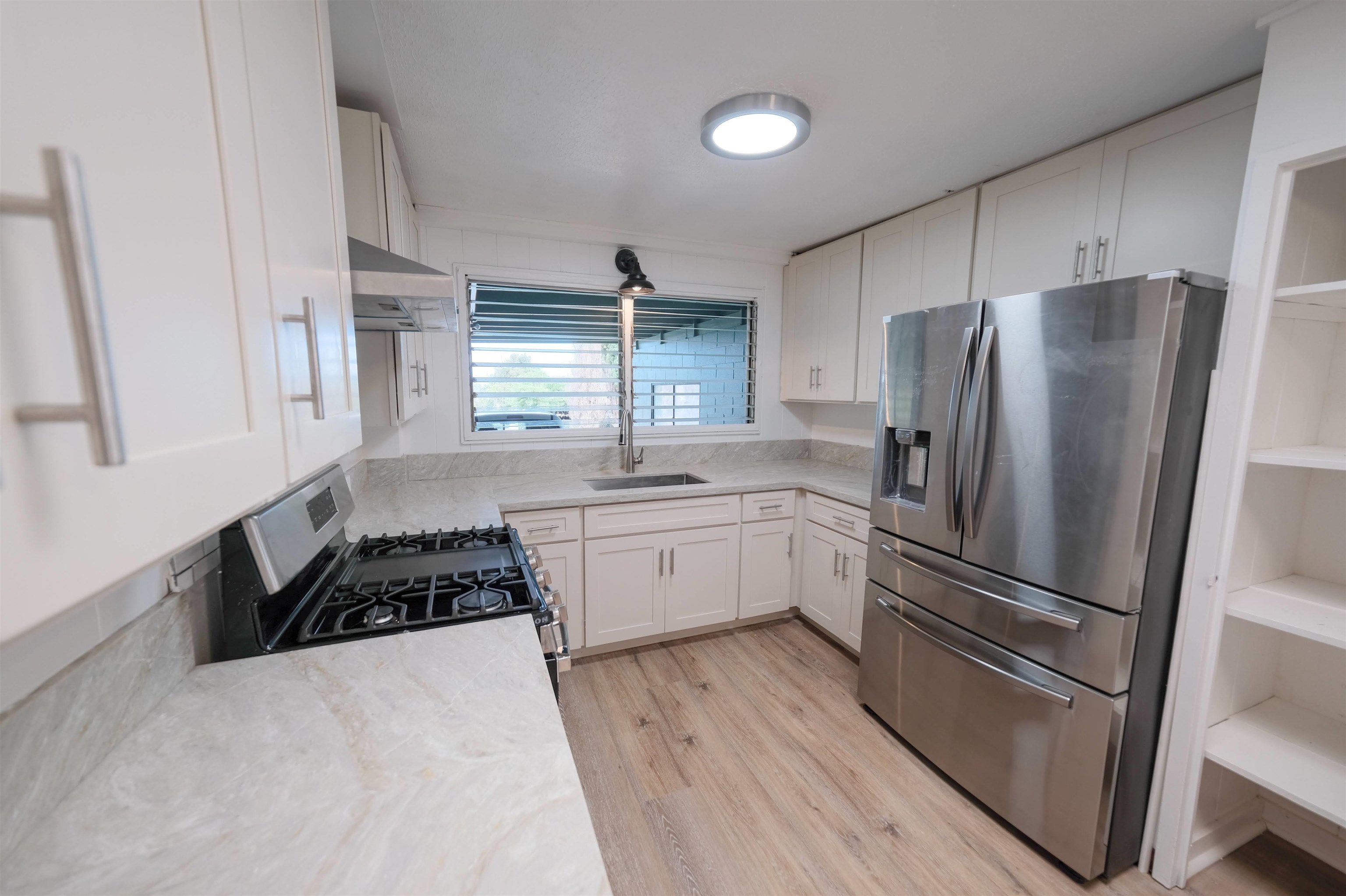 1991  Kahekili Hwy , Wailuku home - photo 9 of 23